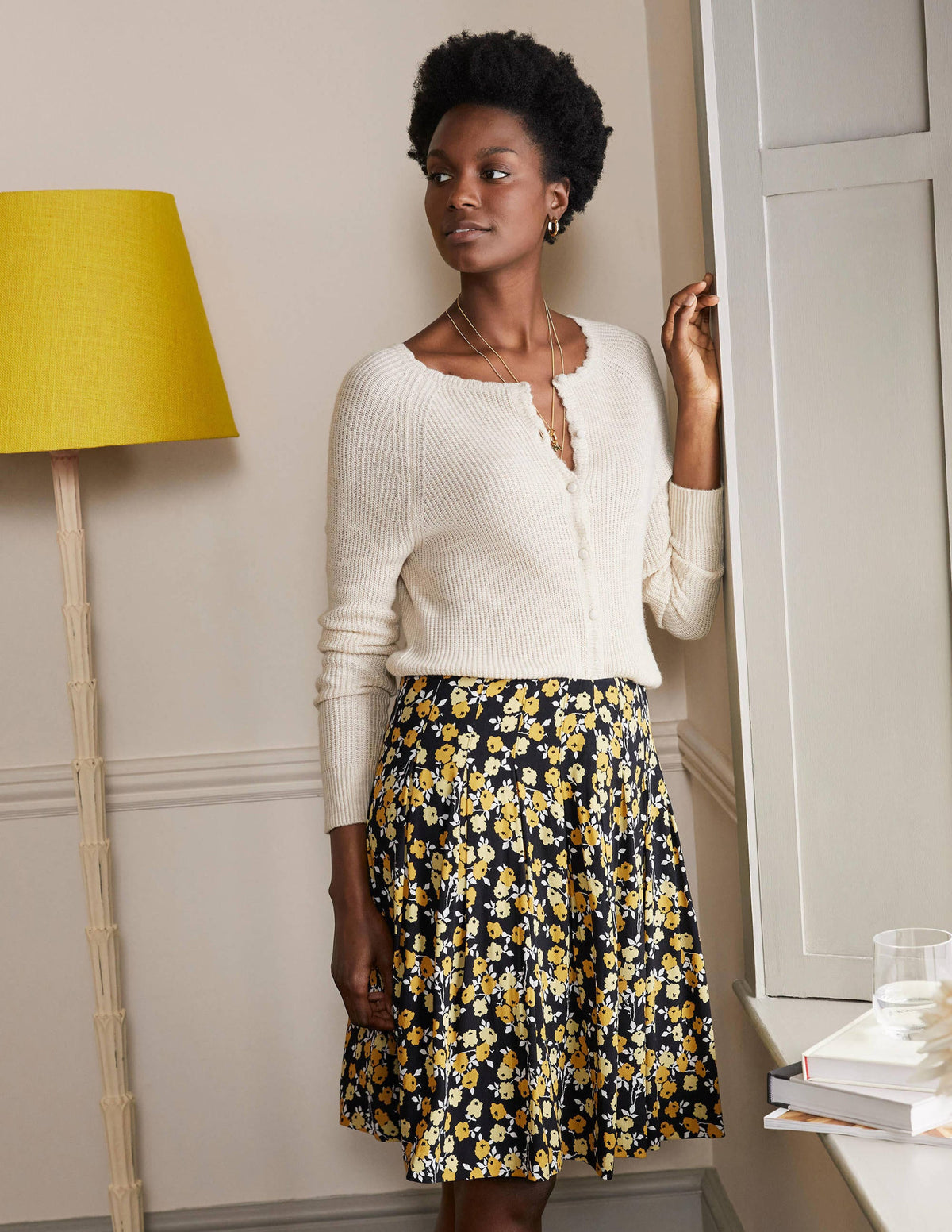 Victoria Pleated Skirt-Black, Abstract Sprig - Image 5
