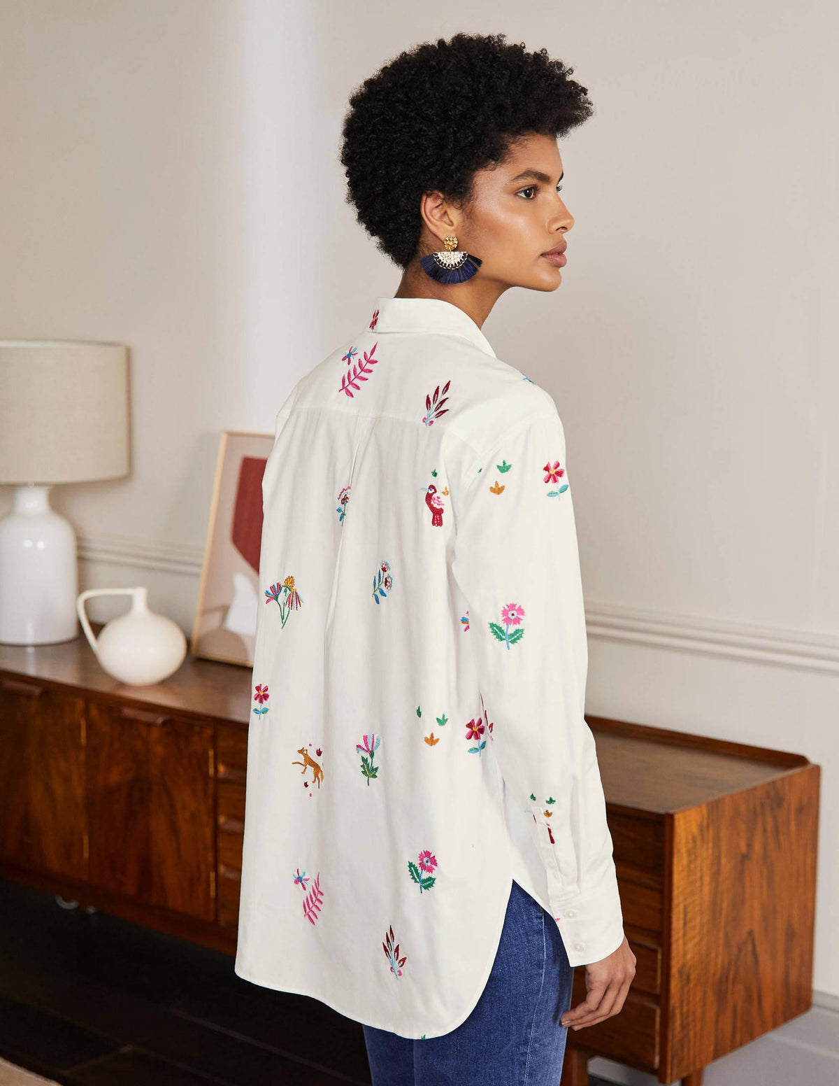 Agnes Oversized Shirt-White Embroidered - Image 2