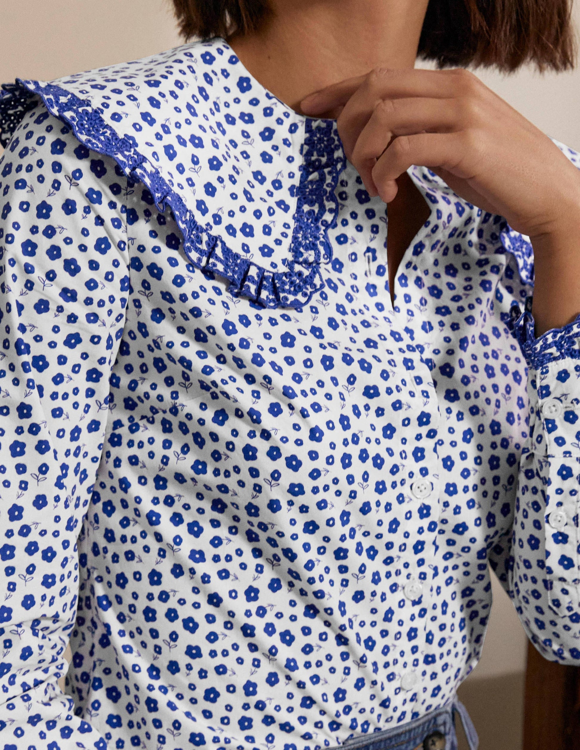 Statement Collar Cotton Shirt-Ivory, Ditsy Daisy-2