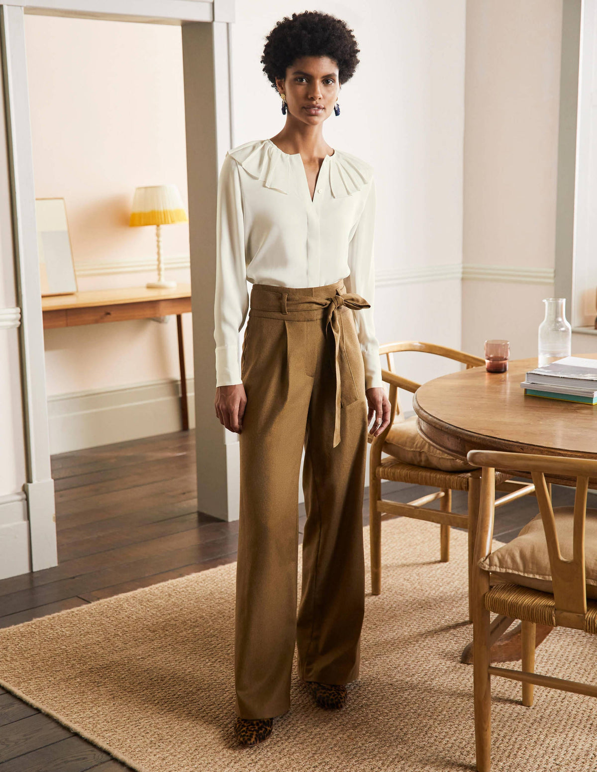 Pleated Collar Boxy Top-Ivory - Image 3