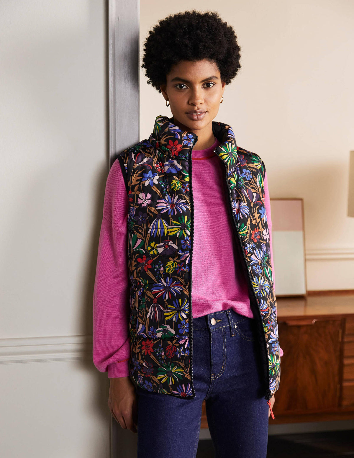 Reversible Lightweight Vest-Black, Wild Dandelion - Image 4
