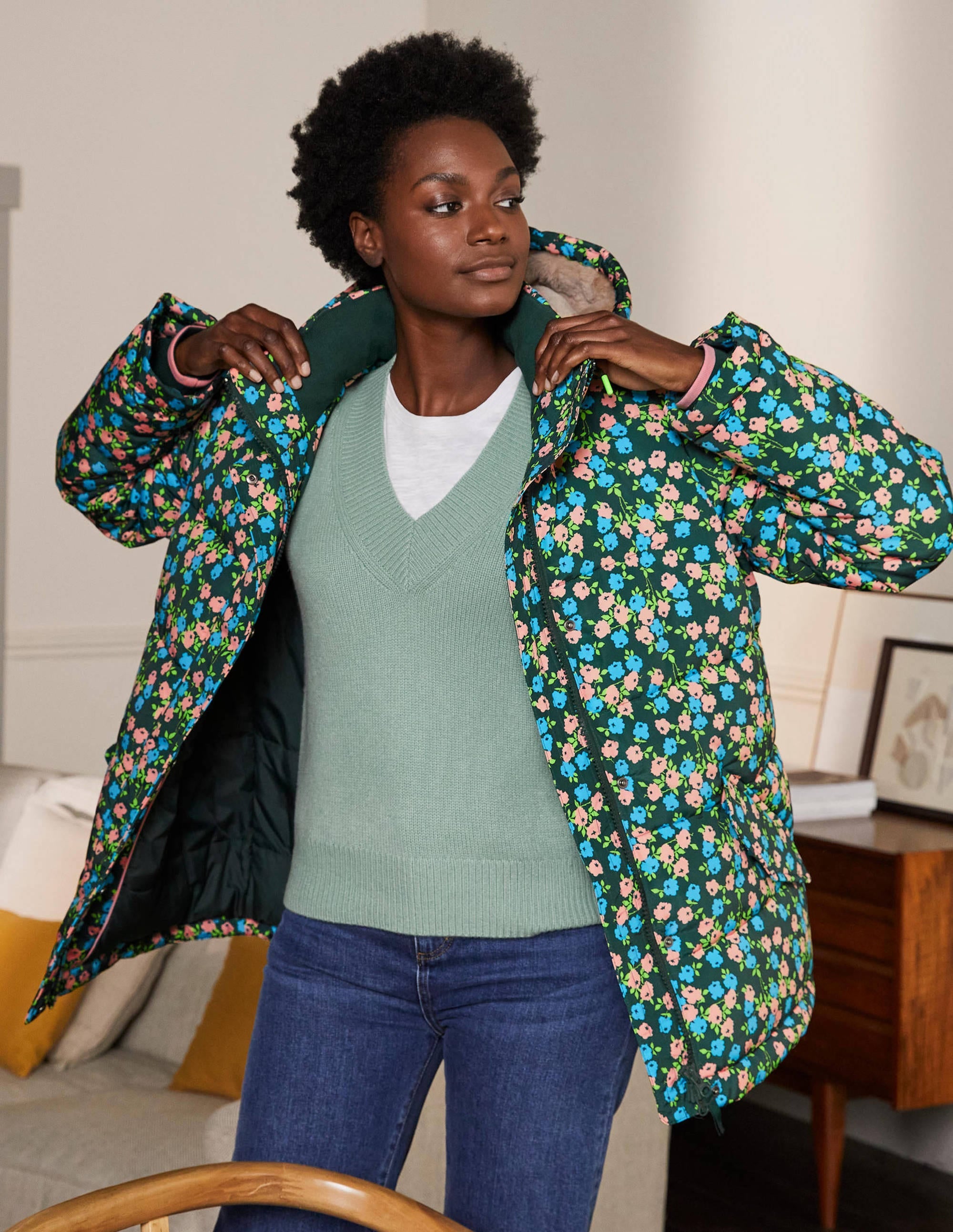 Brecon Puffer Coat-Midnight Garden Abstract Sprig - Image 5