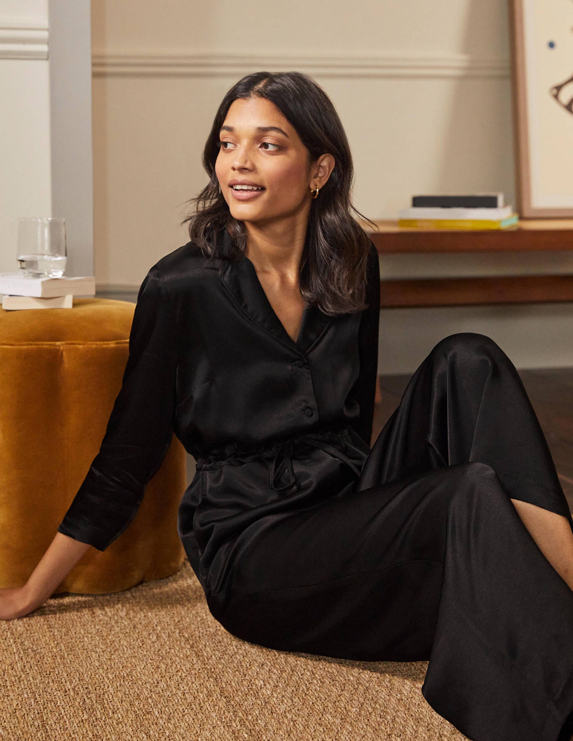 Collar Detail Cropped Jumpsuit-Black - Image 4