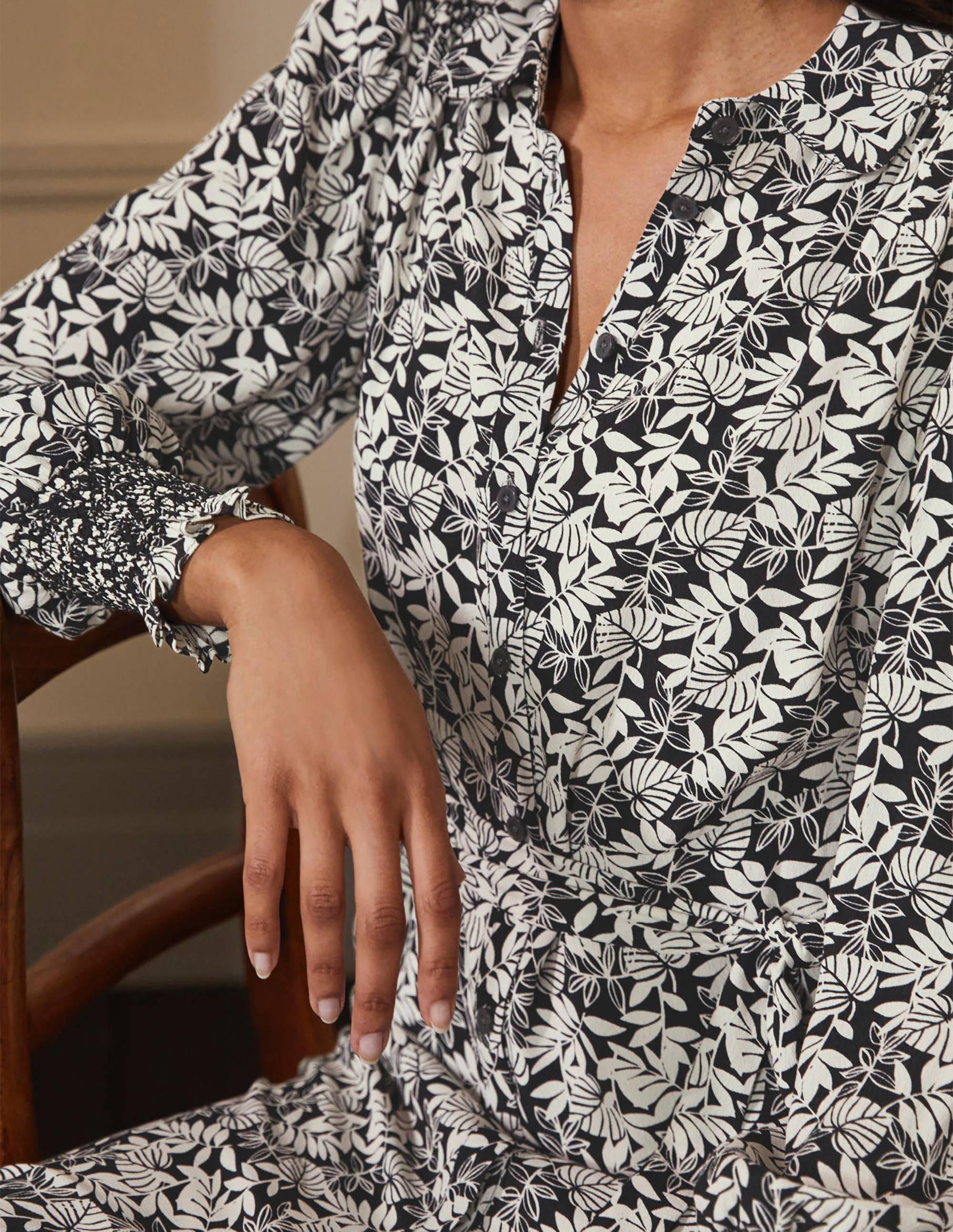 Smocking Detail Shirt Dress-Black, Tropic Palm - Image 2