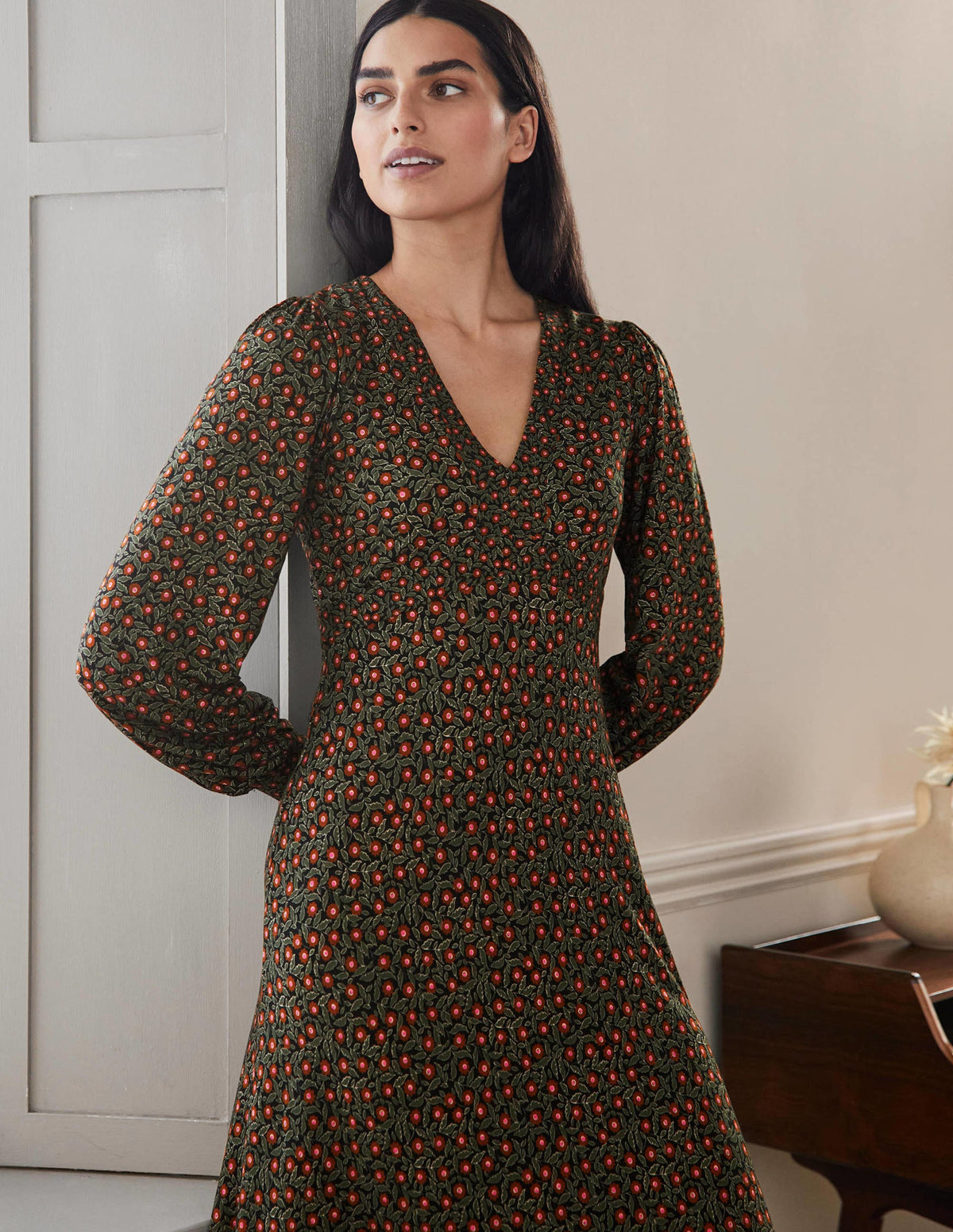 Empire Jersey Tea Dress-Marsh, Rambling Ditsy - Image 4