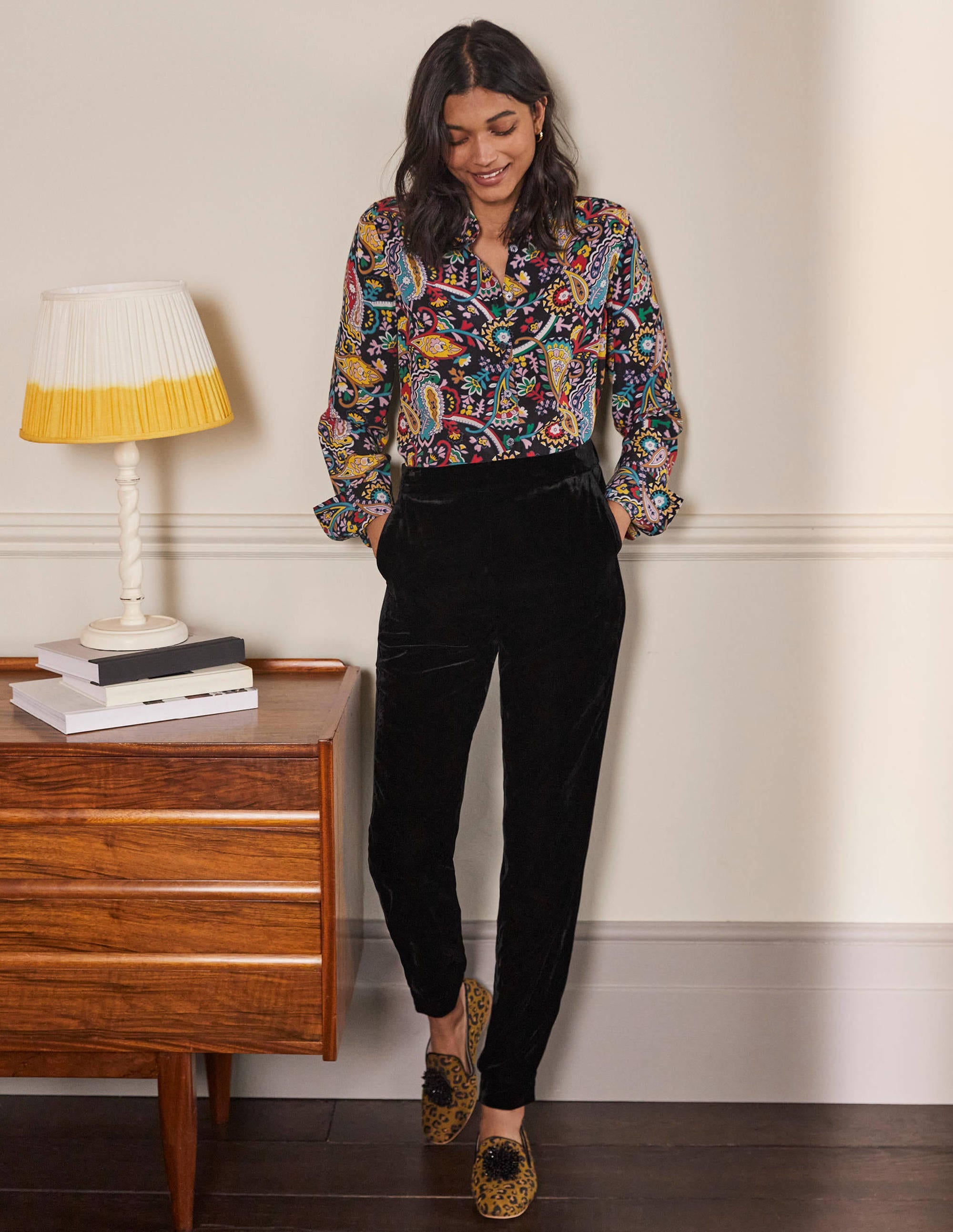 Velvet Pants-Black - Image 1