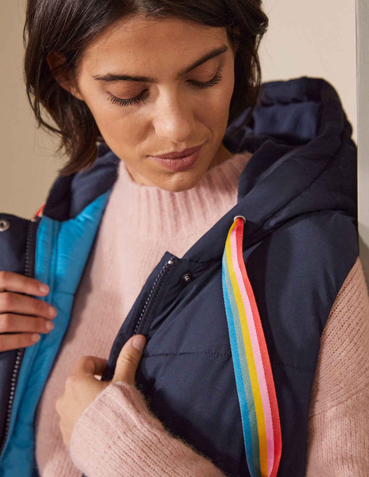 Long Puffer Vest-Navy/Milkshake - Image 2