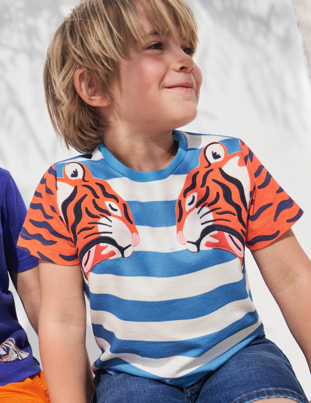 Big Cat Appliqué T-shirt-Moroccan Blue Tigers - Image 4