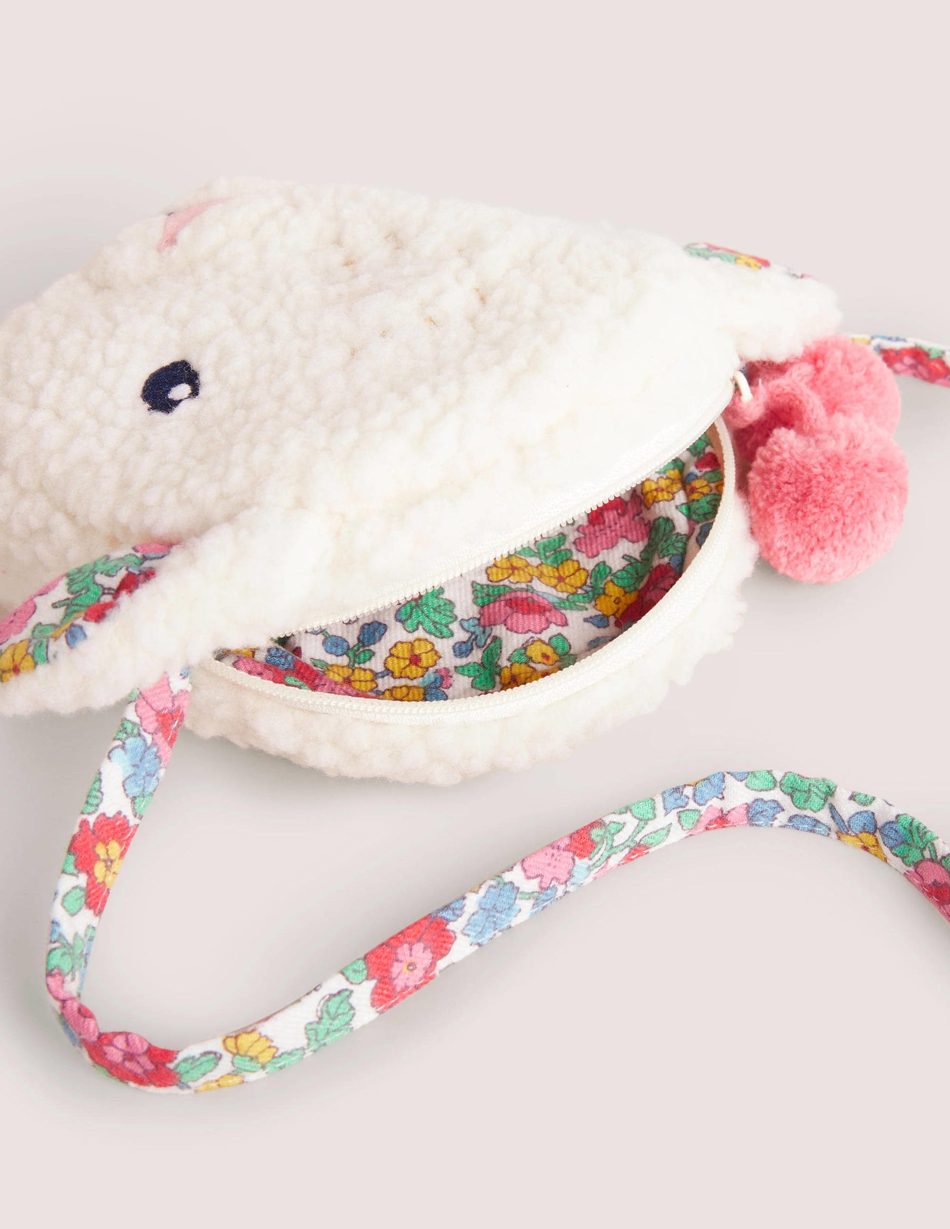 Lamb Face Bag-Ivory-3