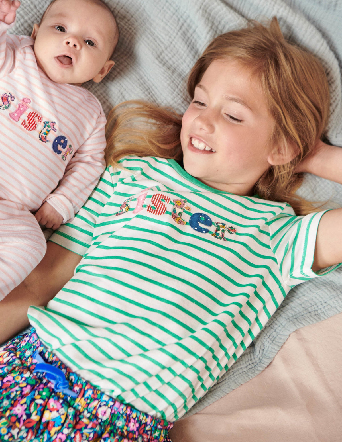 Sister T-Shirt-Asparagus Green/Ivory-5