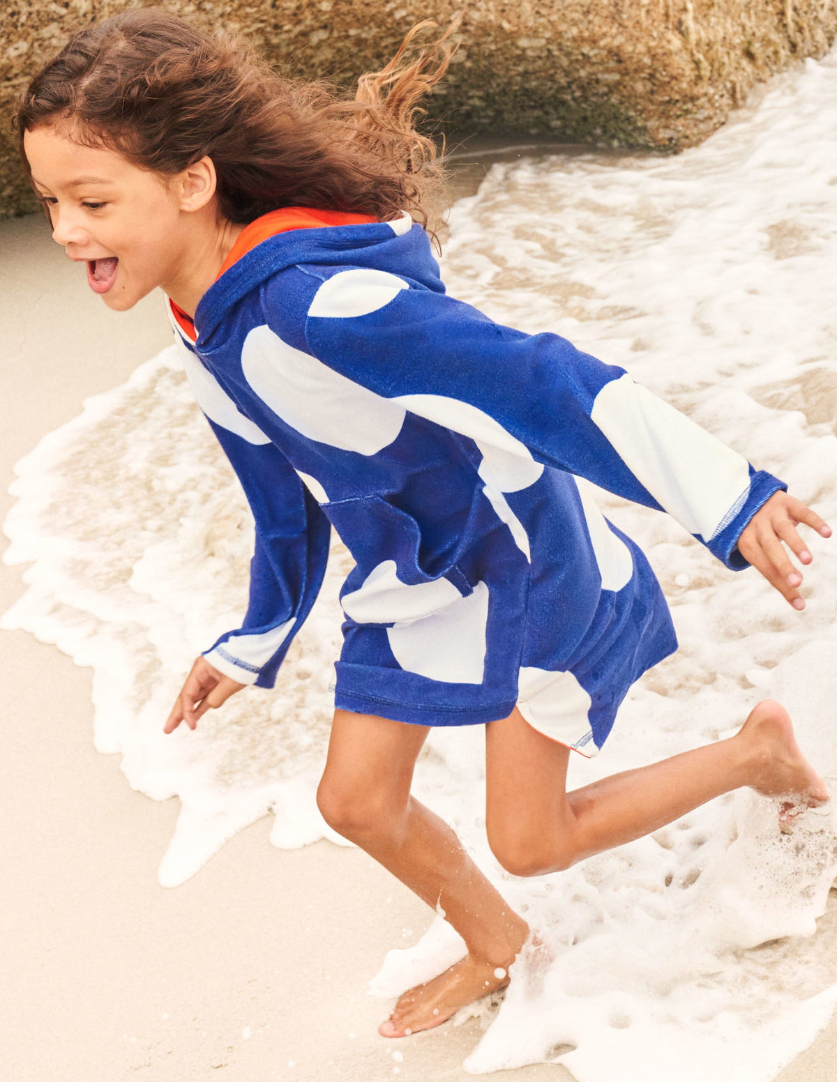 Towelling Throw-On-Blue Wave Jumbo Spot-5