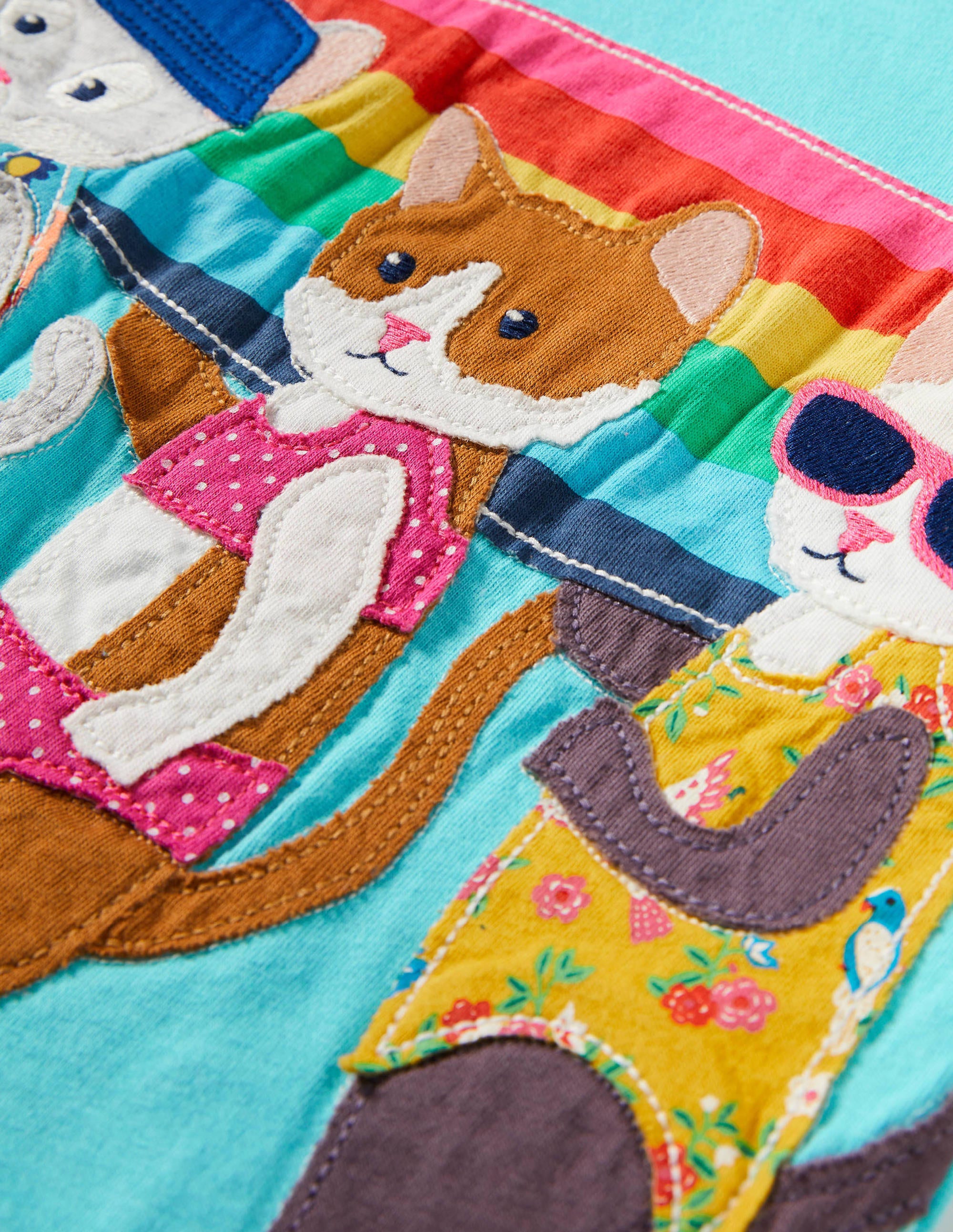 Short-sleeved Appliqué T-shirt-Turquoise Surfing Cats - Image 3