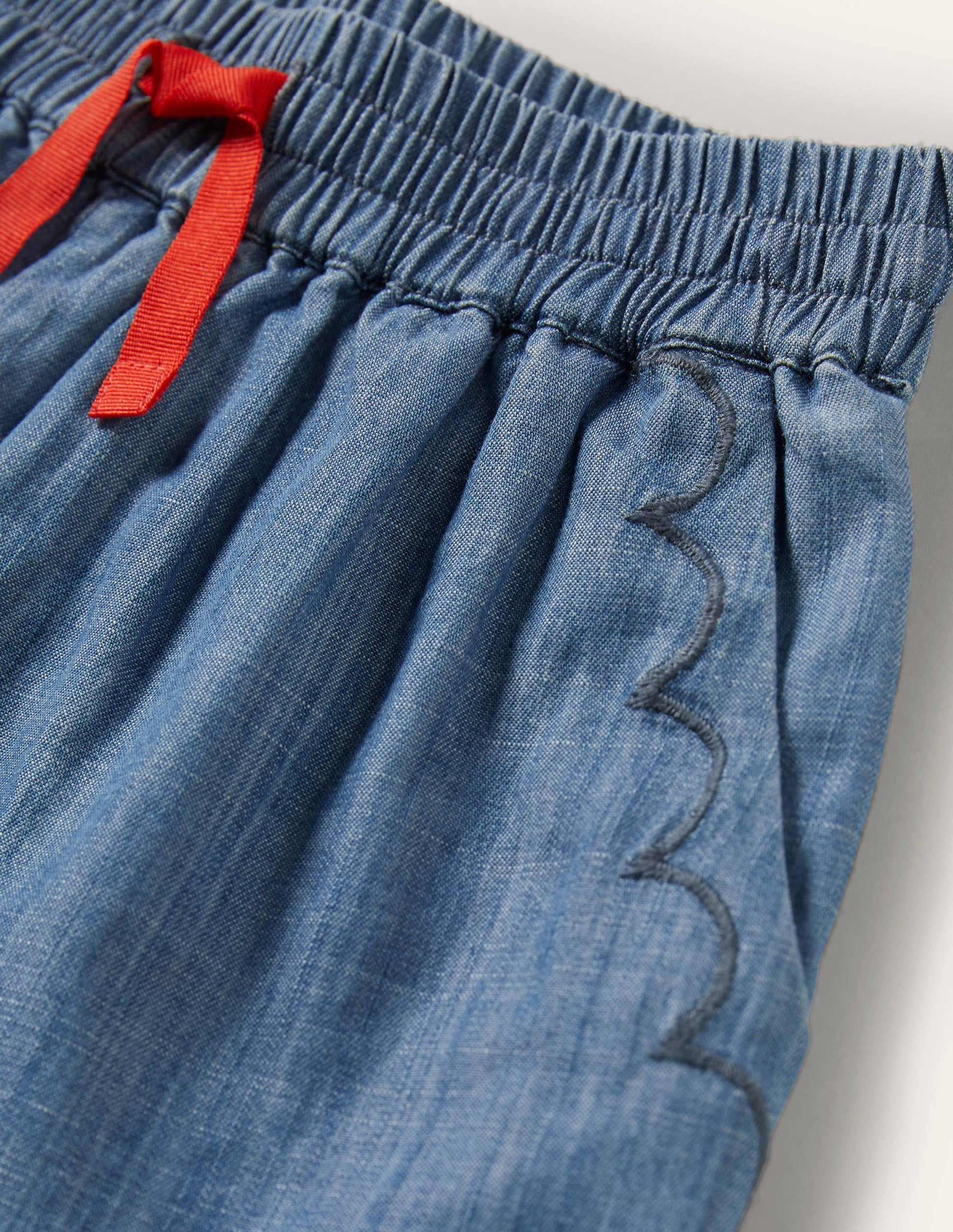 Woven Shorts-Chambray-3