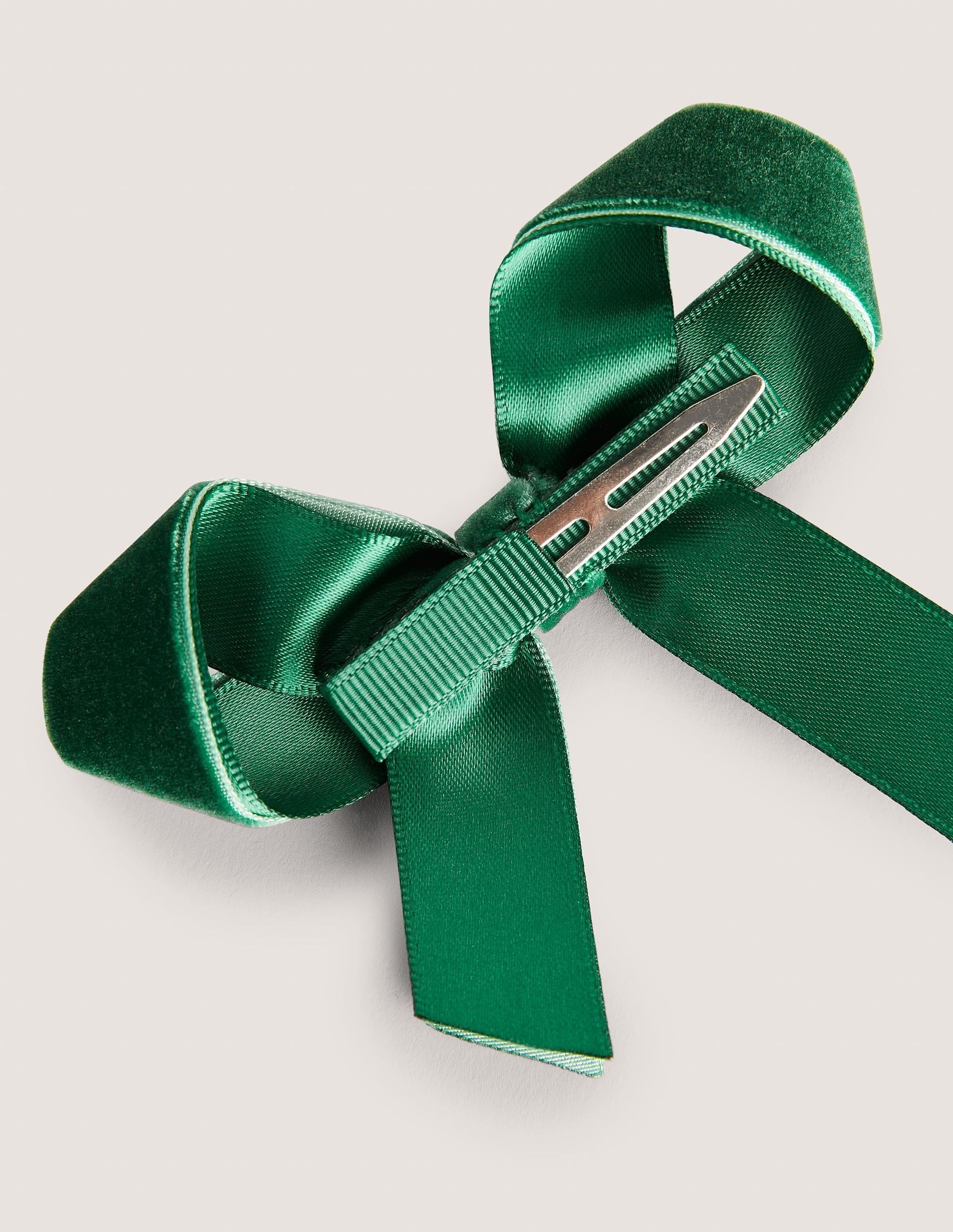 Velvet Bow Hair Clip-TrekkingGreen-2