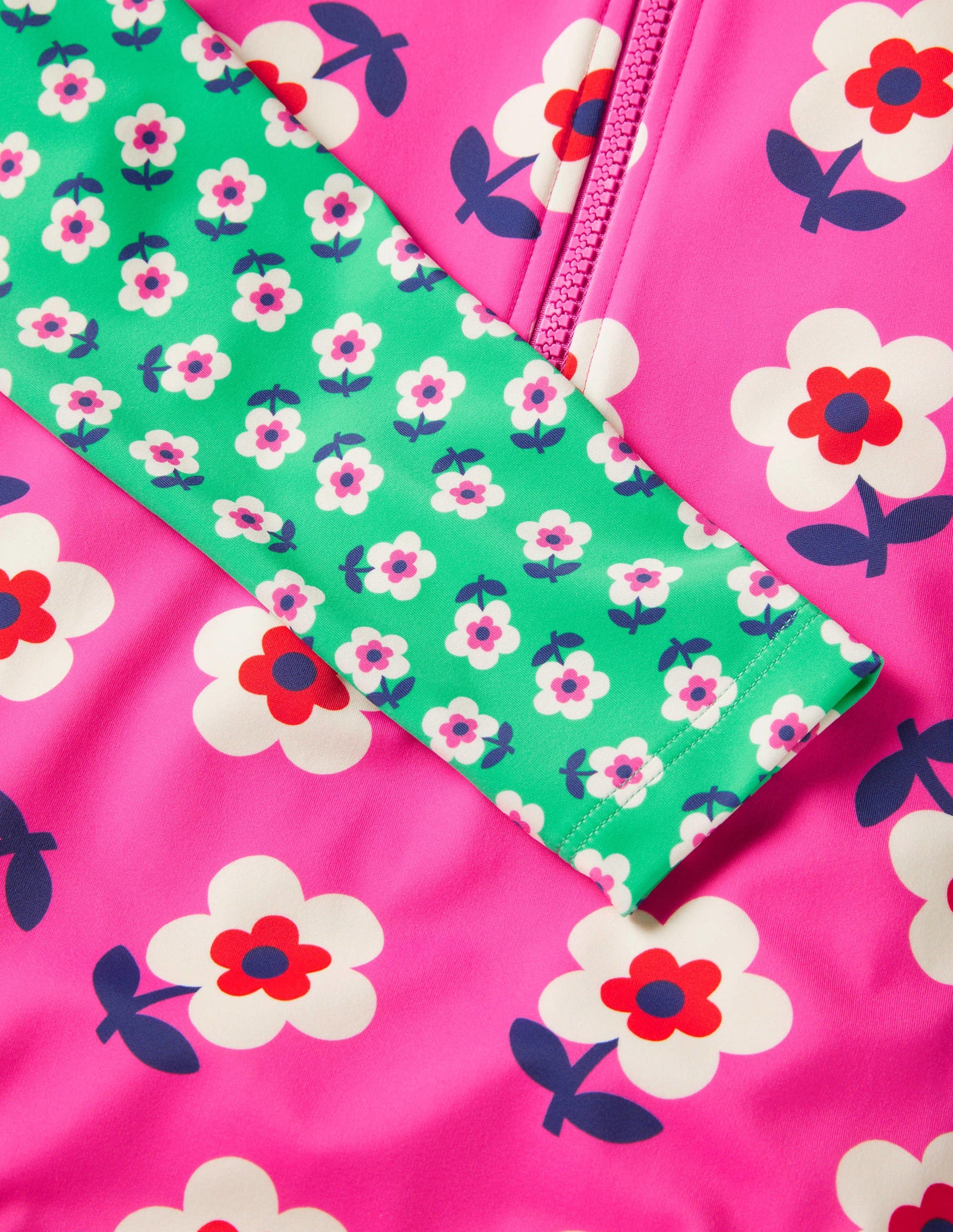 Long-sleeved Swimsuit-Tickled Pink Daisy-3