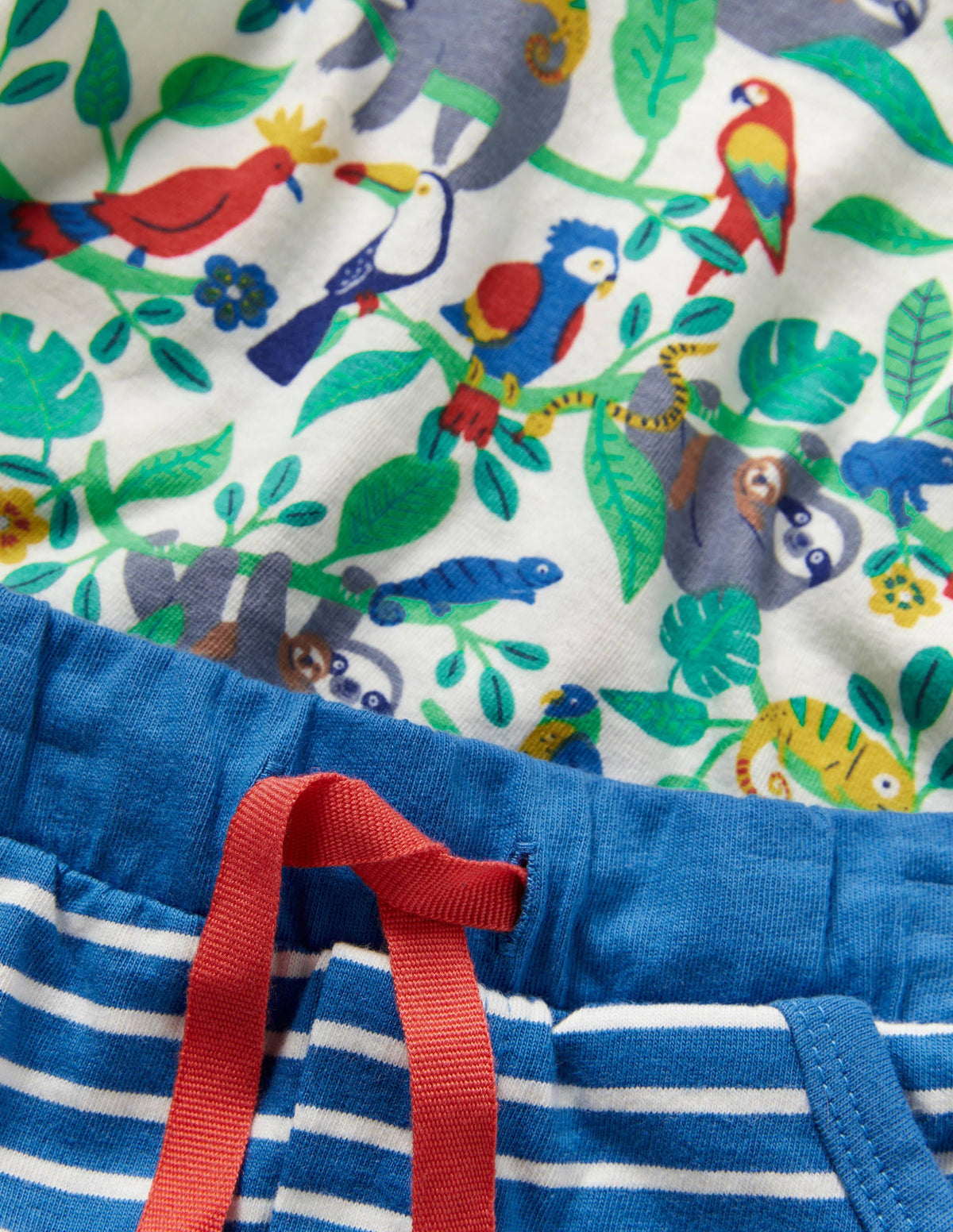 Printed T-shirt and Shorts Set-Ivory Sloths - Image 3