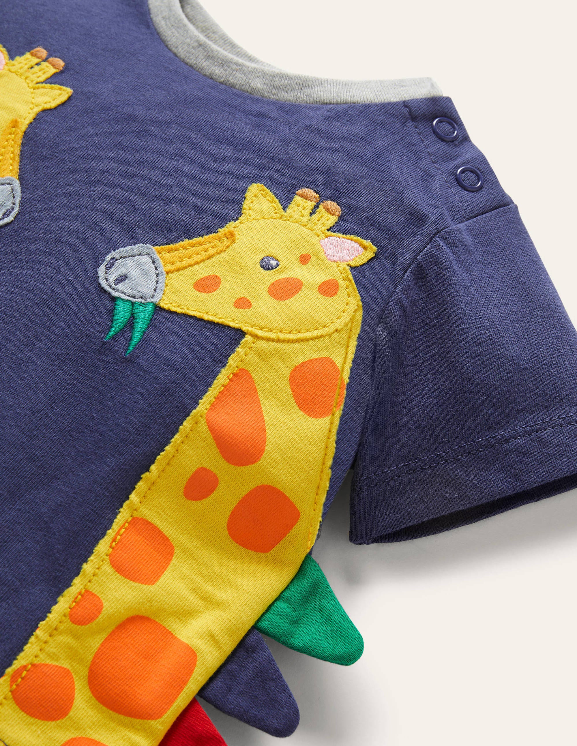 Appliqué T-shirt & Shorts Set-Starboard/Ivory Giraffe - Image 3
