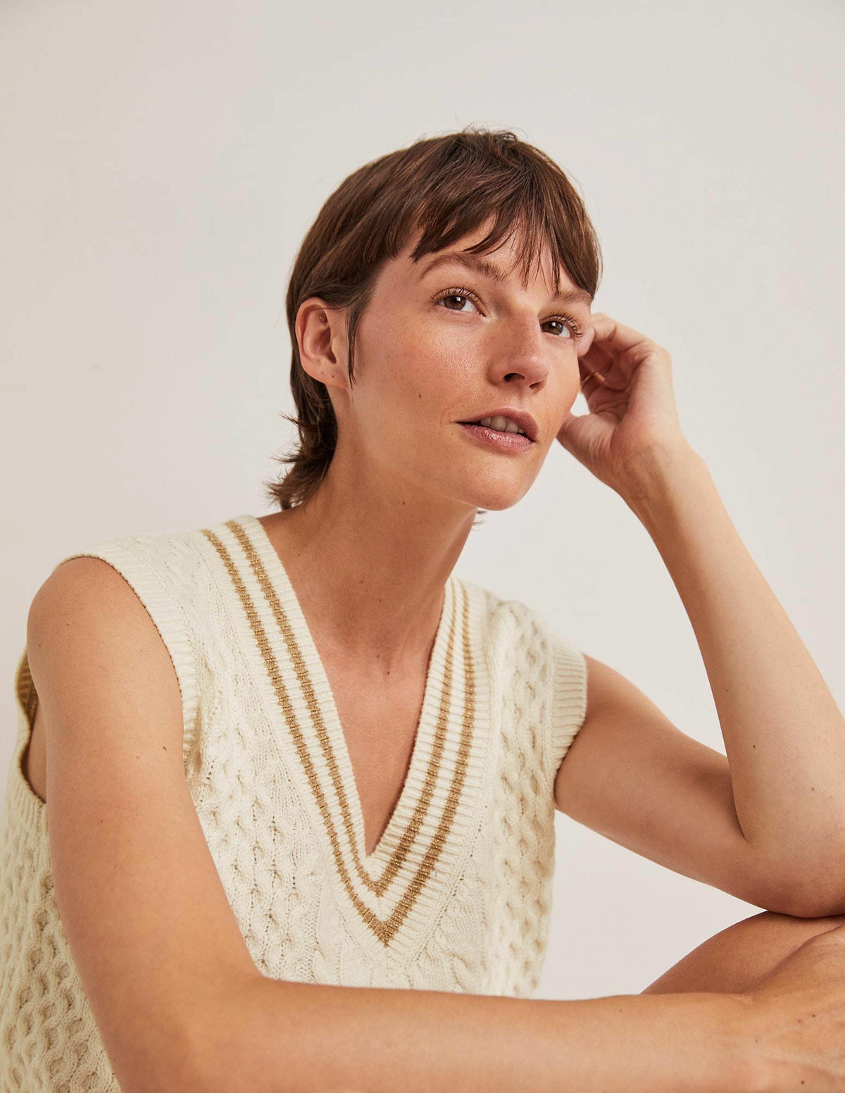 Cable Knit V-neck Sweater Vest-Ivory-4