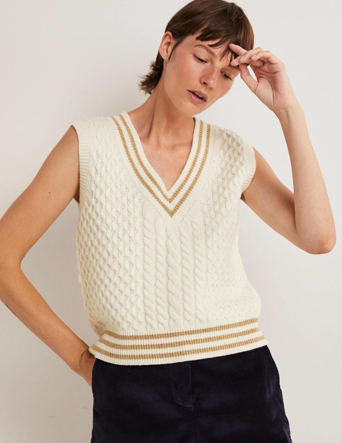 Cable Knit V-neck Sweater Vest-Ivory - Image 5
