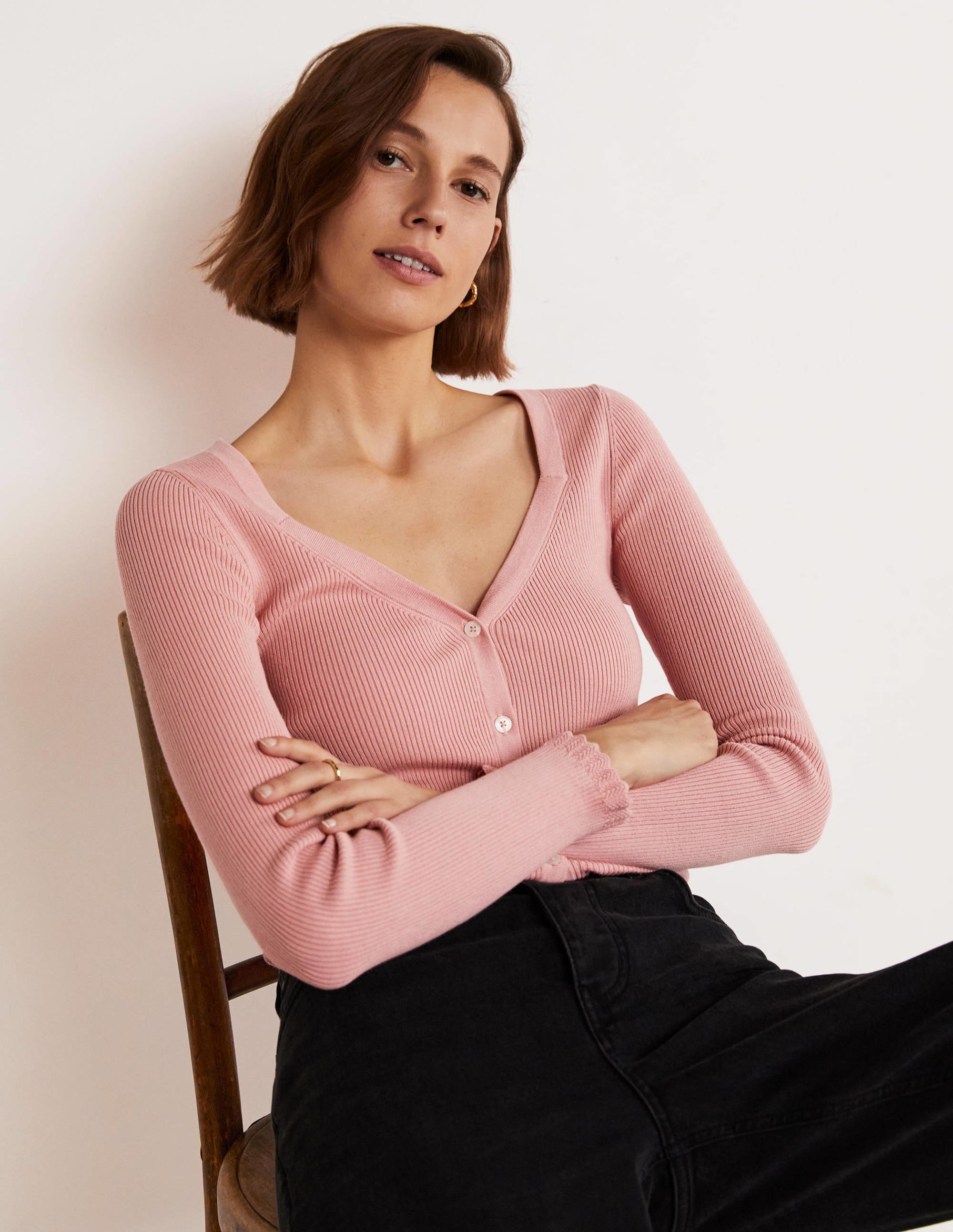 Ribbed Sweetheart Cardigan-Almond Pink - Image 8