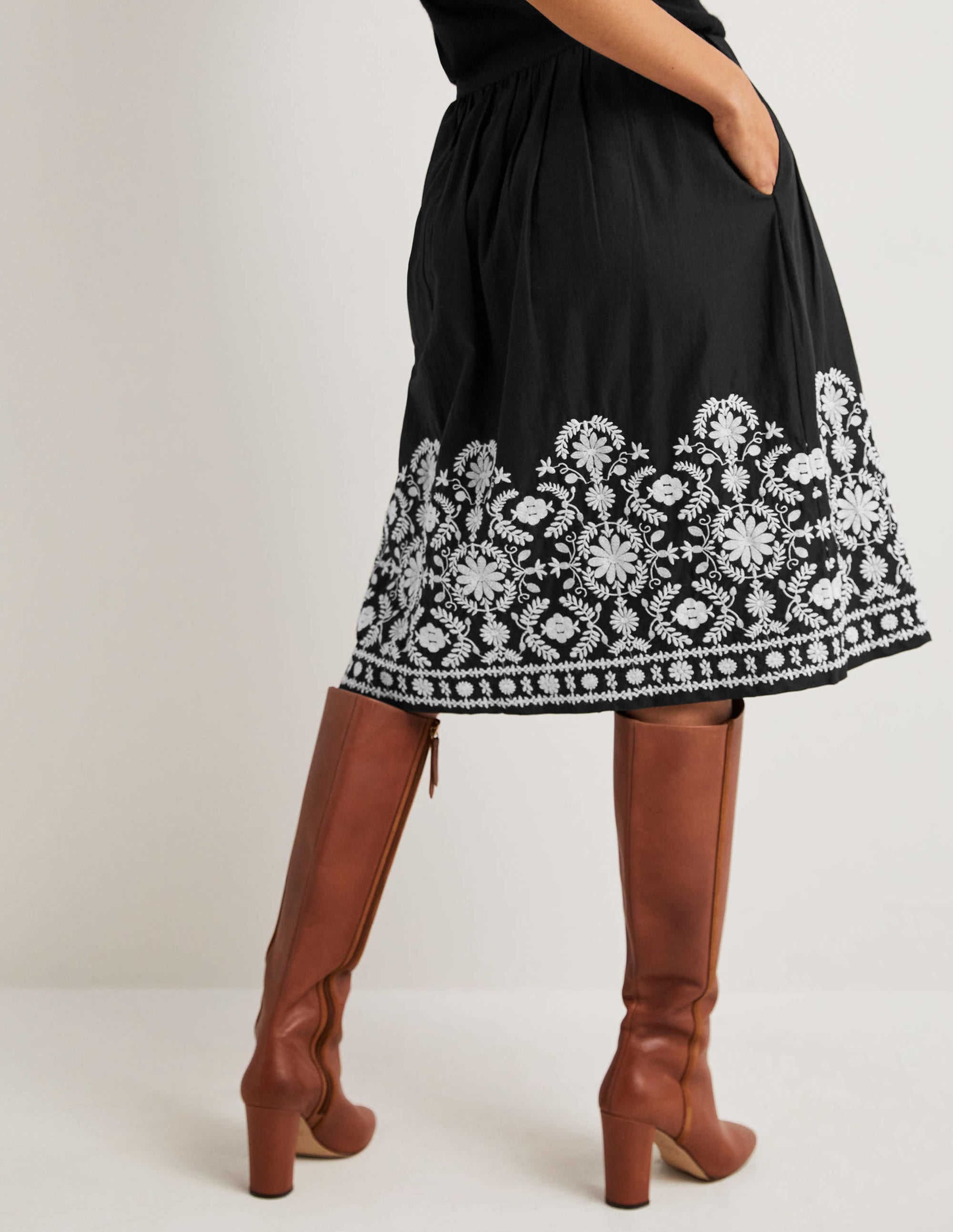 Embroidered Full Skirt-Black Embroidery - Image 3