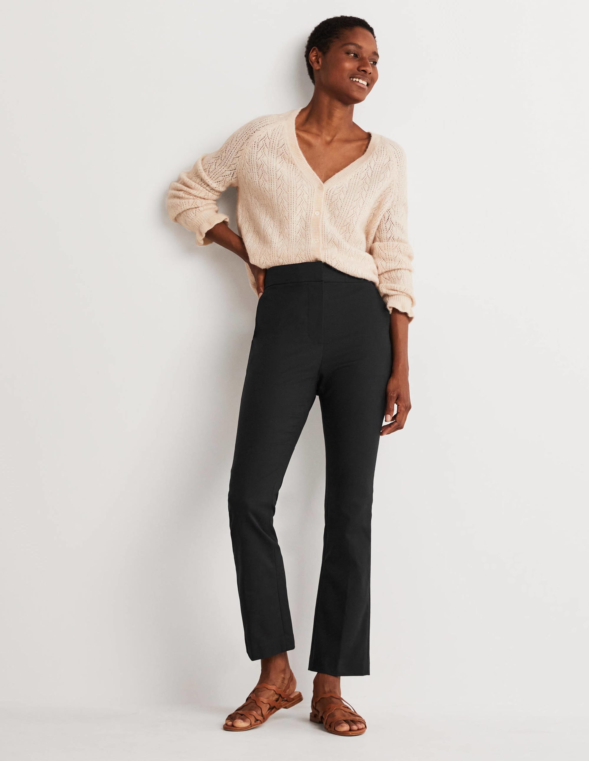 Cropped Flare Pants-Black - Image 1
