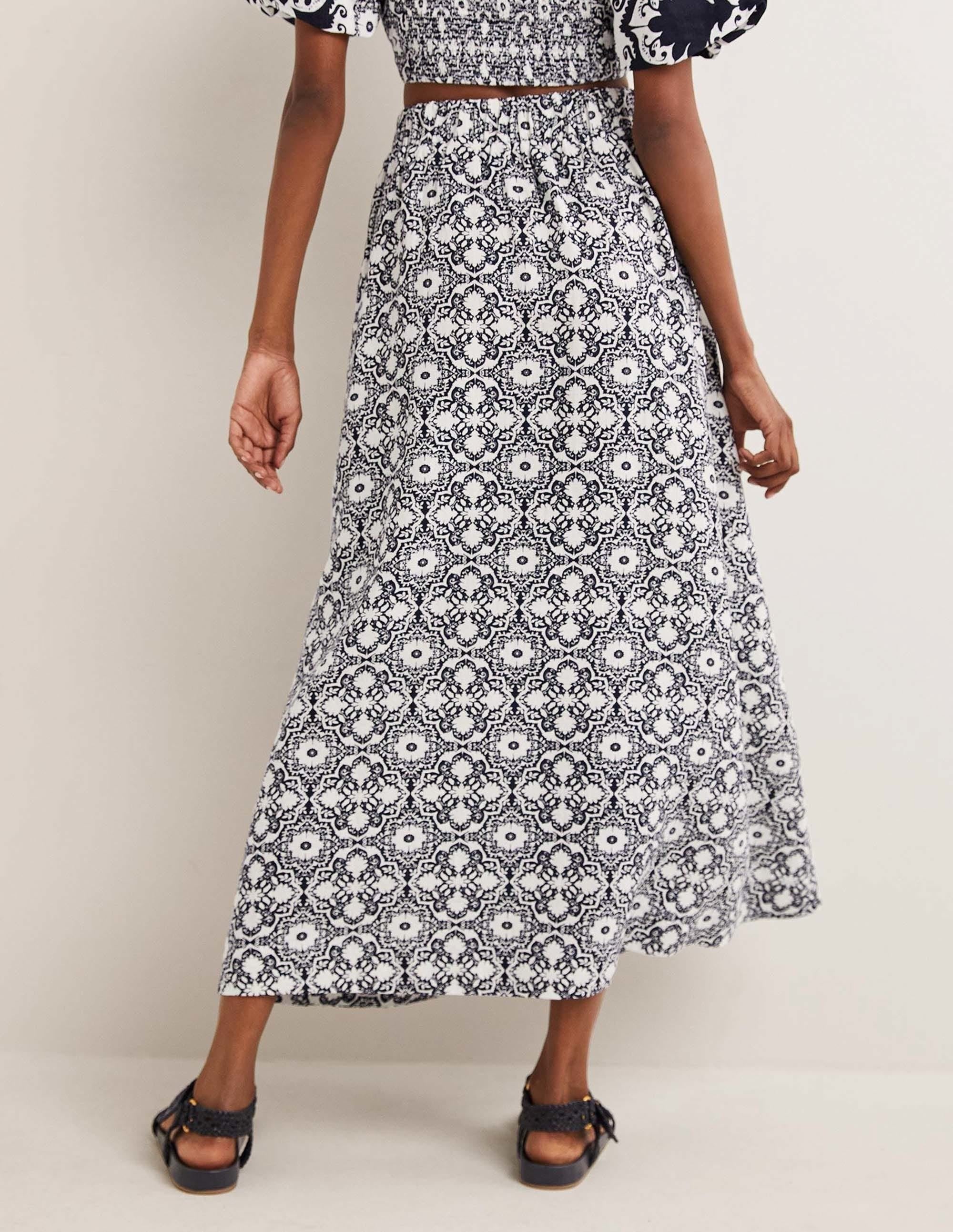 Linen Midi Skirt-French Navy, Bloomsbury Mono - Image 3