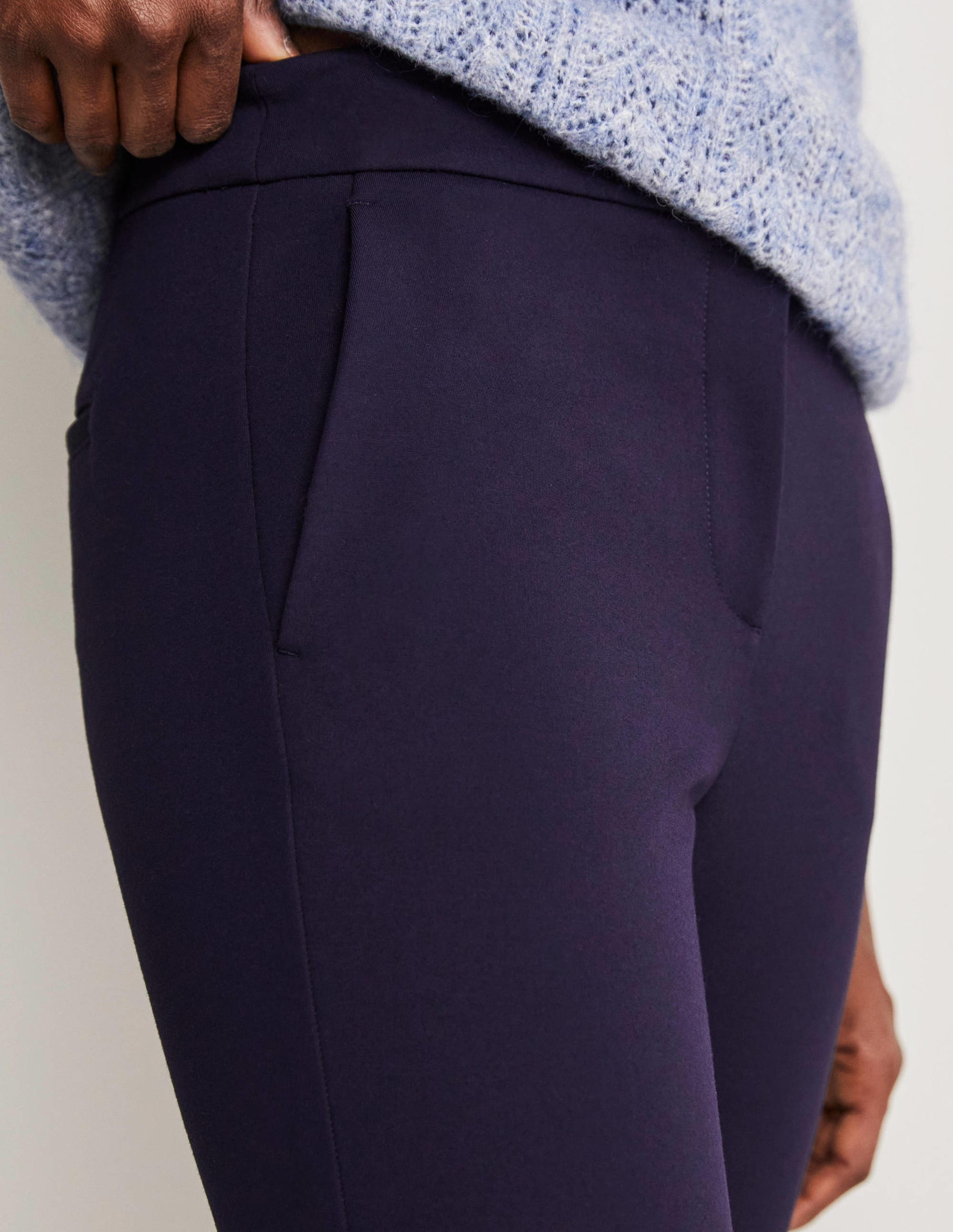 Hampshire 7/8 Pants-Navy - Image 2