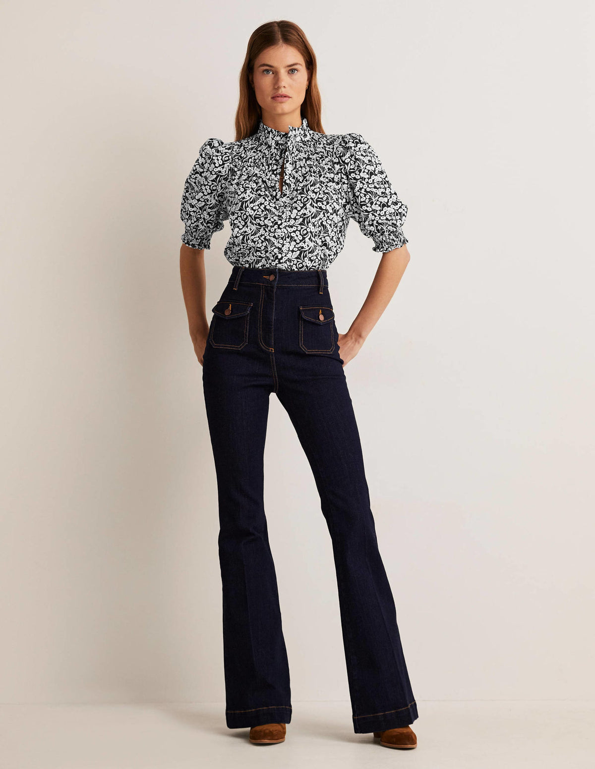 Short Sleeve Smocked Shirt-Black, Floret Bud-8