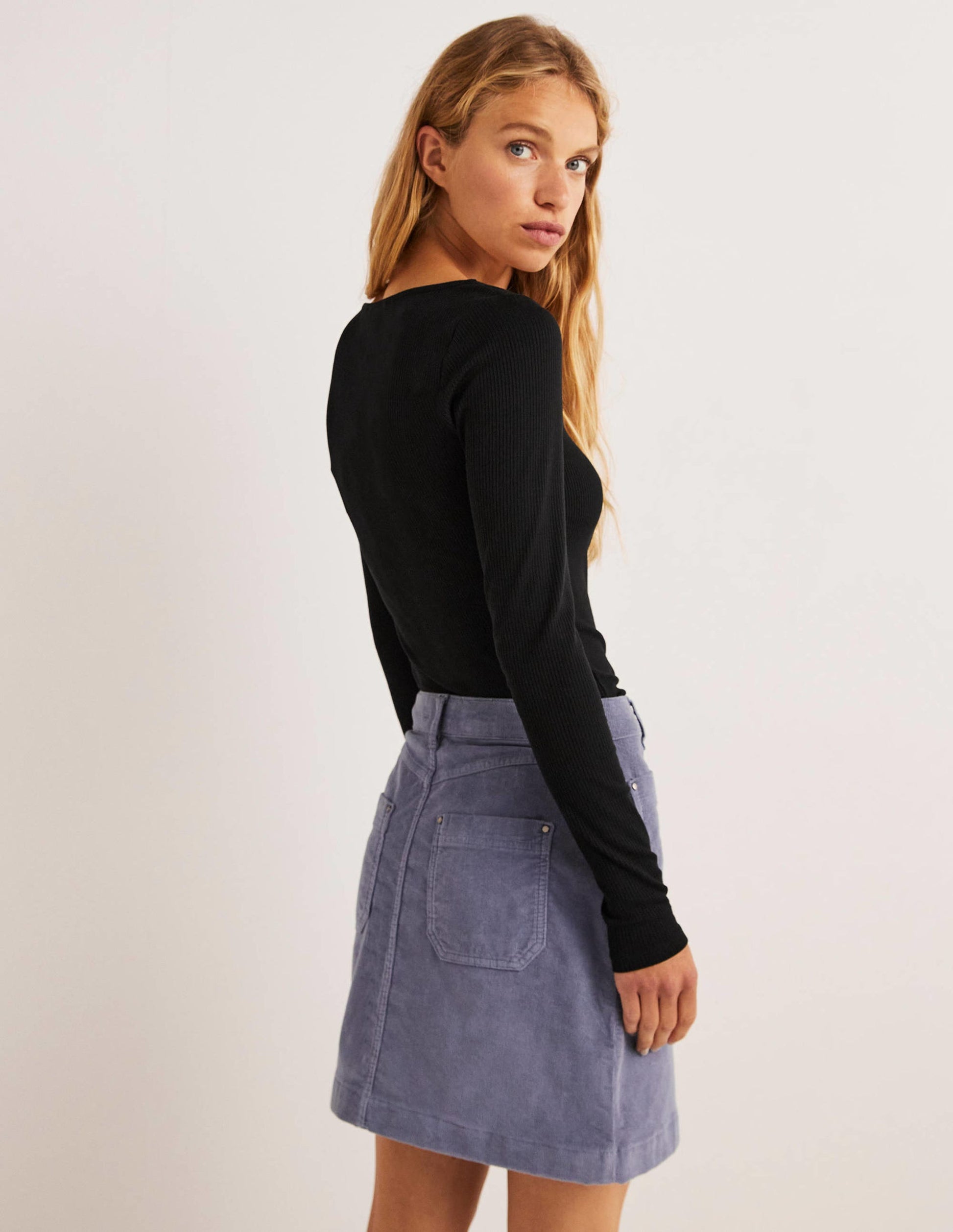 Soft Ribbed Sweetheart Top-Black-3