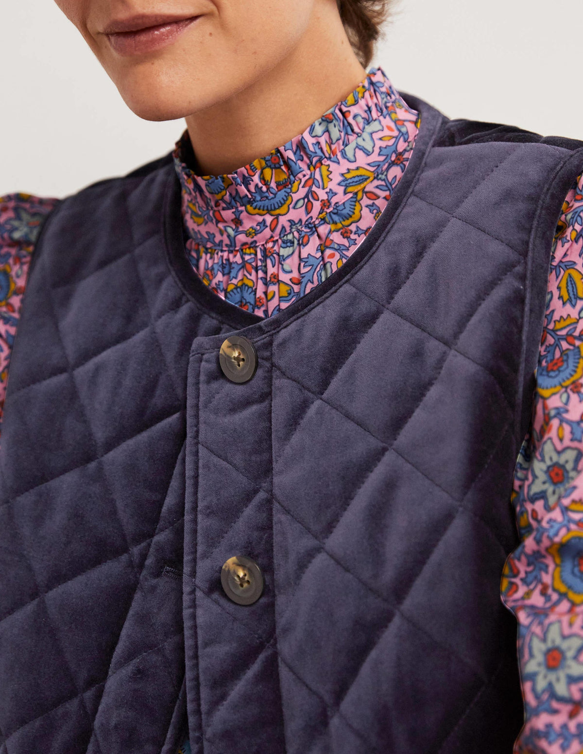 Quilted Vest-Navy-2
