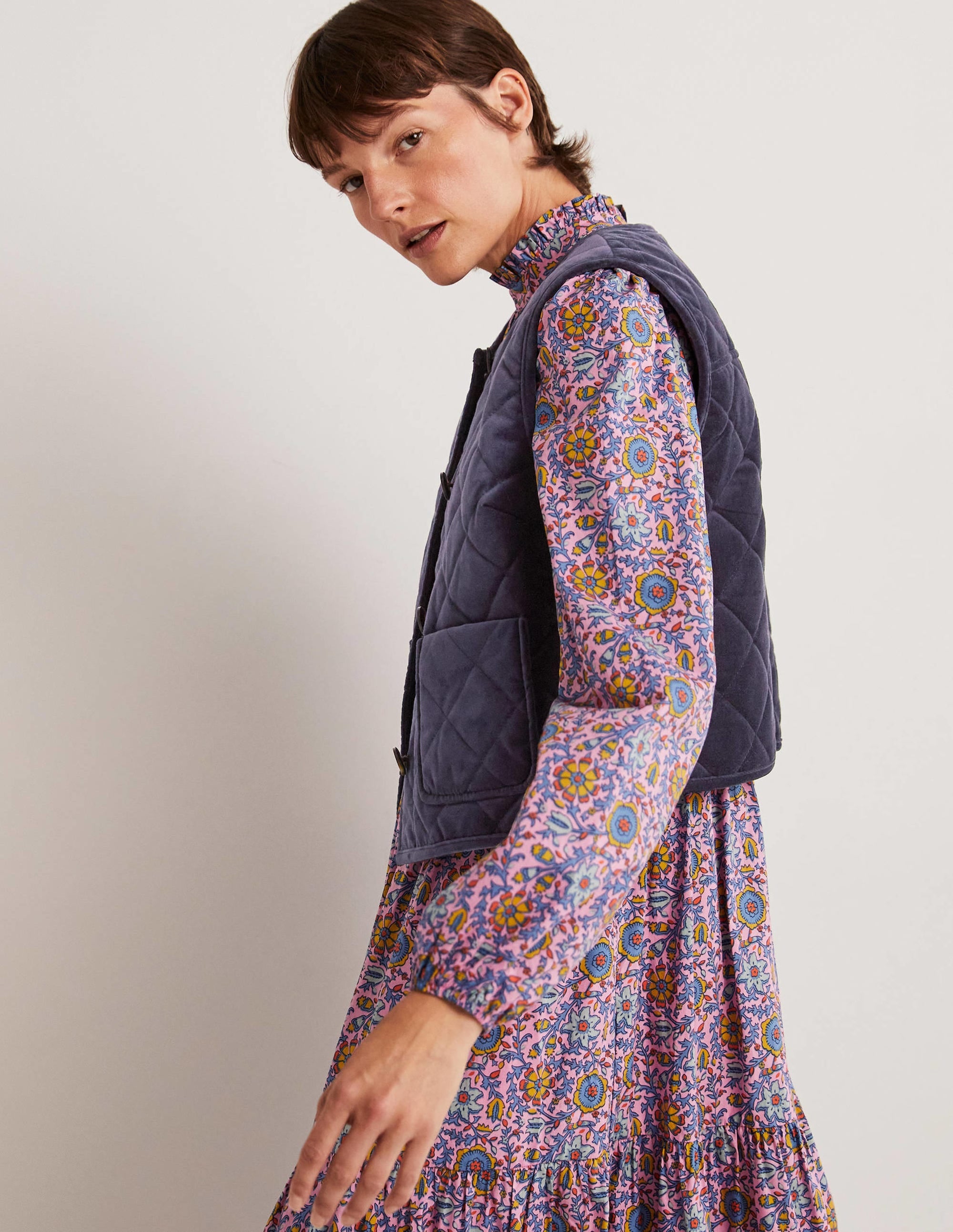 Quilted Vest-Navy - Image 4