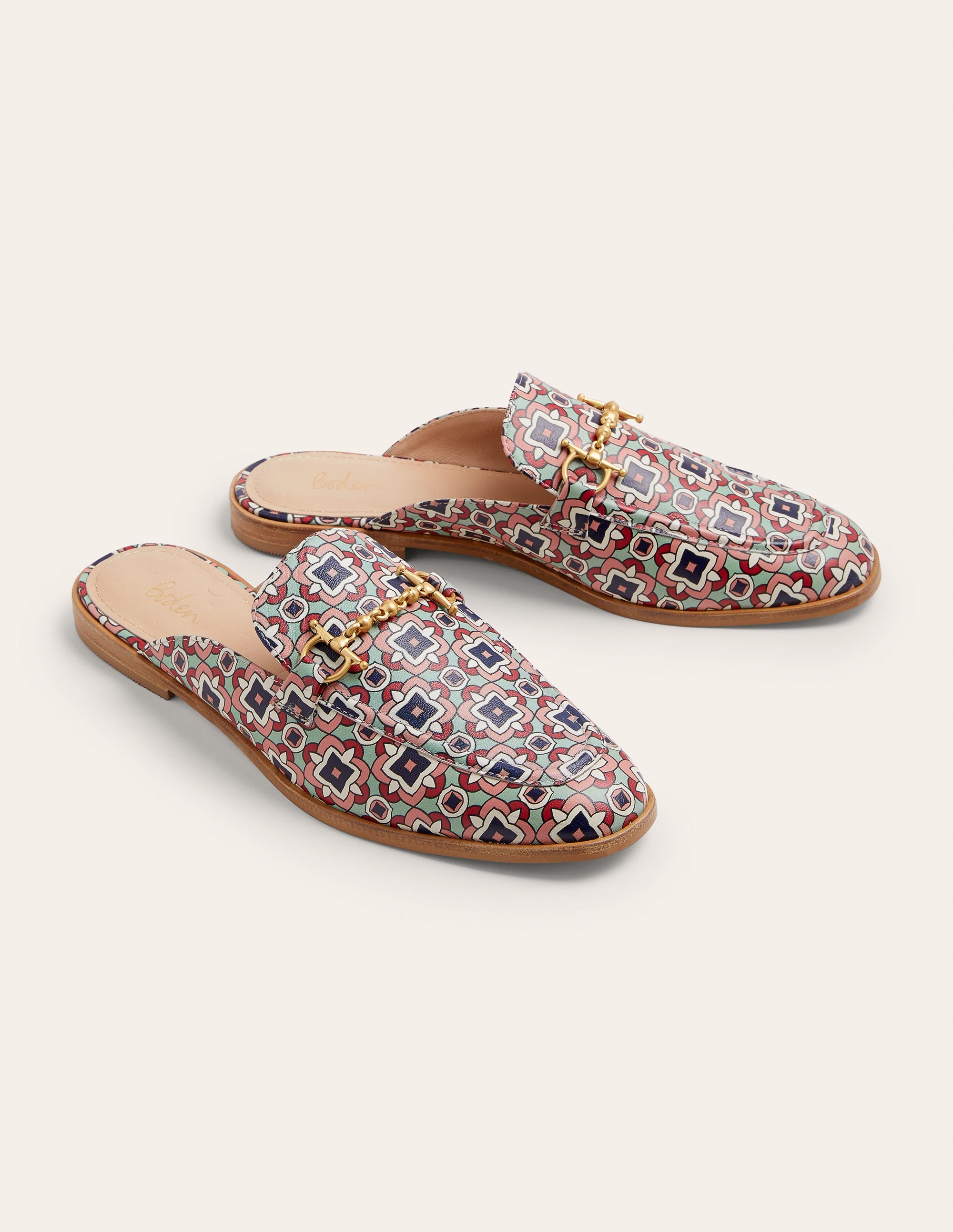 Snaffle Detail Backless Loafer-Print Geo - Image 3