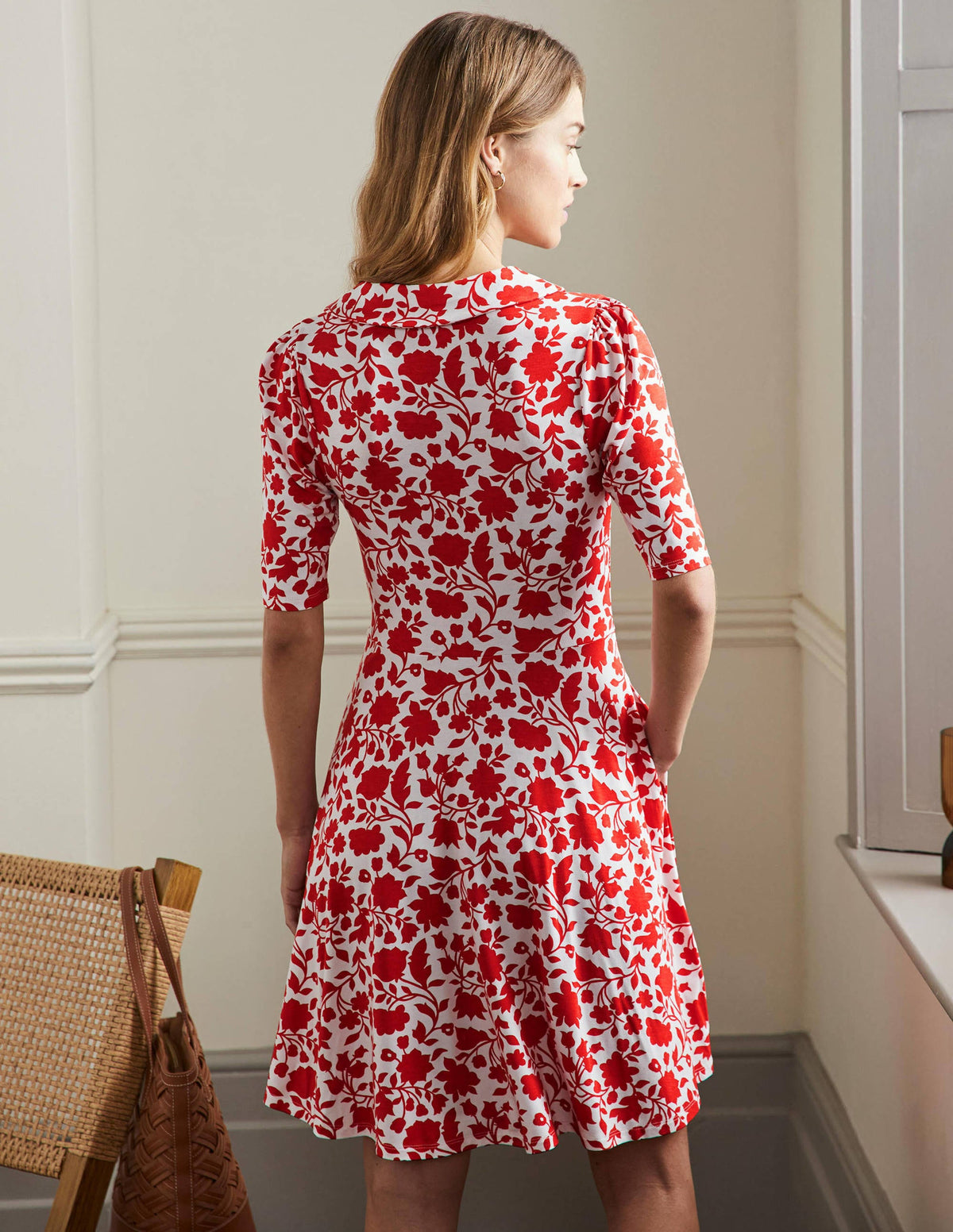 Fixed Wrap Jersey Dress-Papaya Botanic Silhouette-3