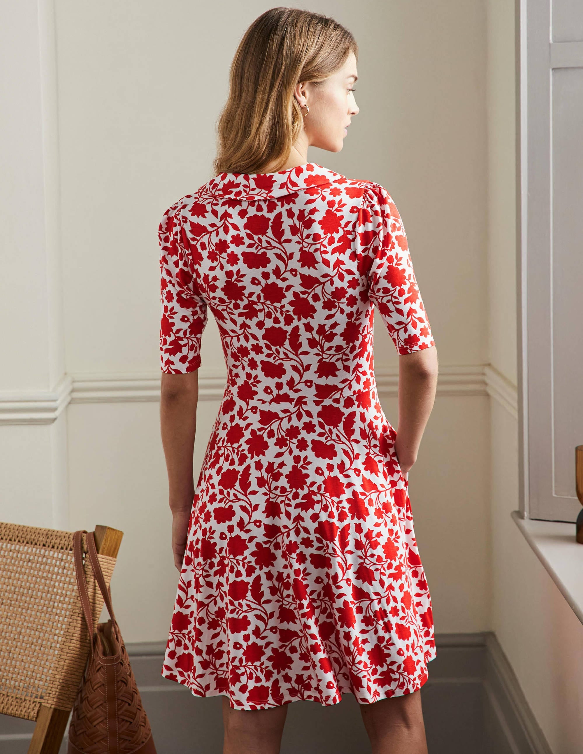 Fixed Wrap Jersey Dress-Papaya Botanic Silhouette - Image 3