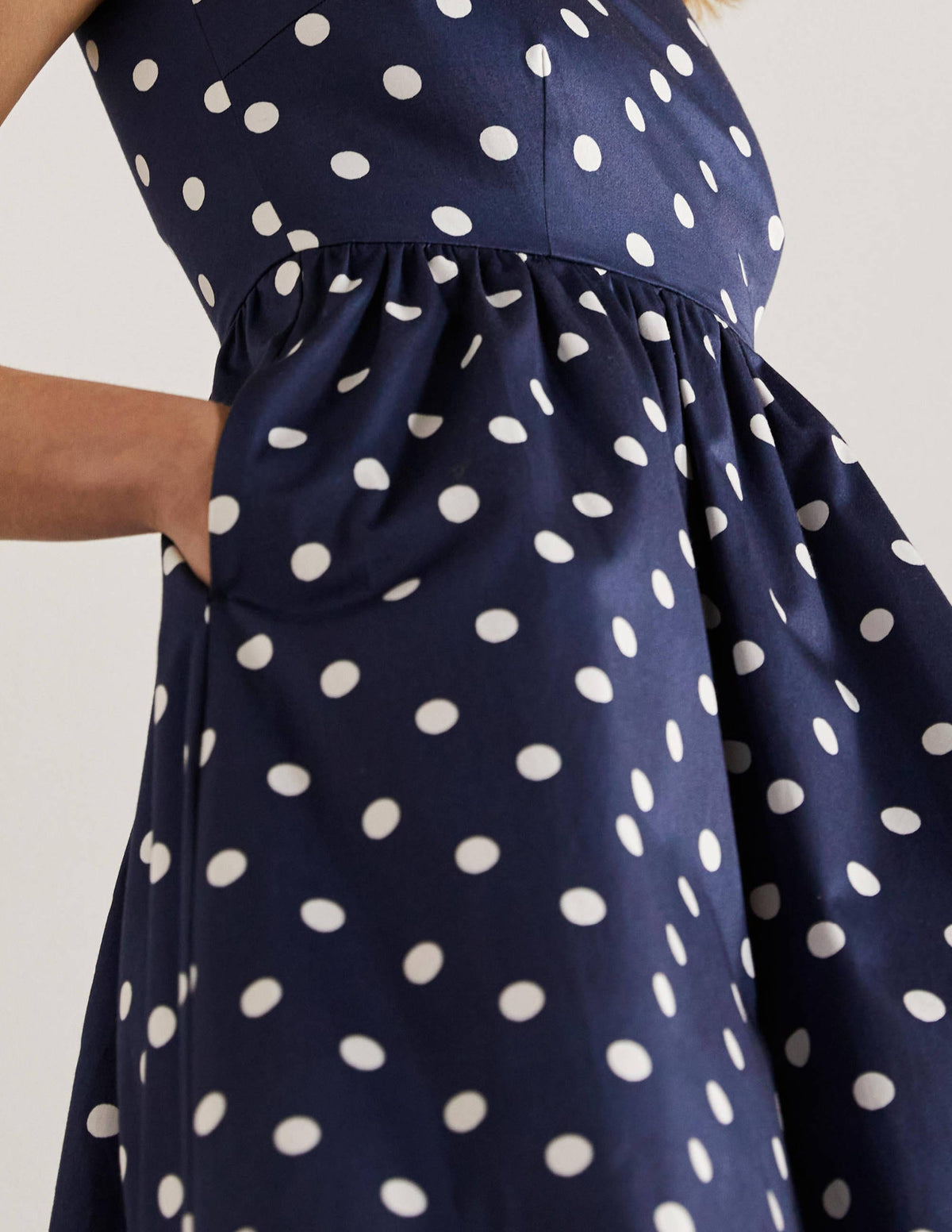 Violet Square Neck Midi Dress-Navy, Regular Dot-2