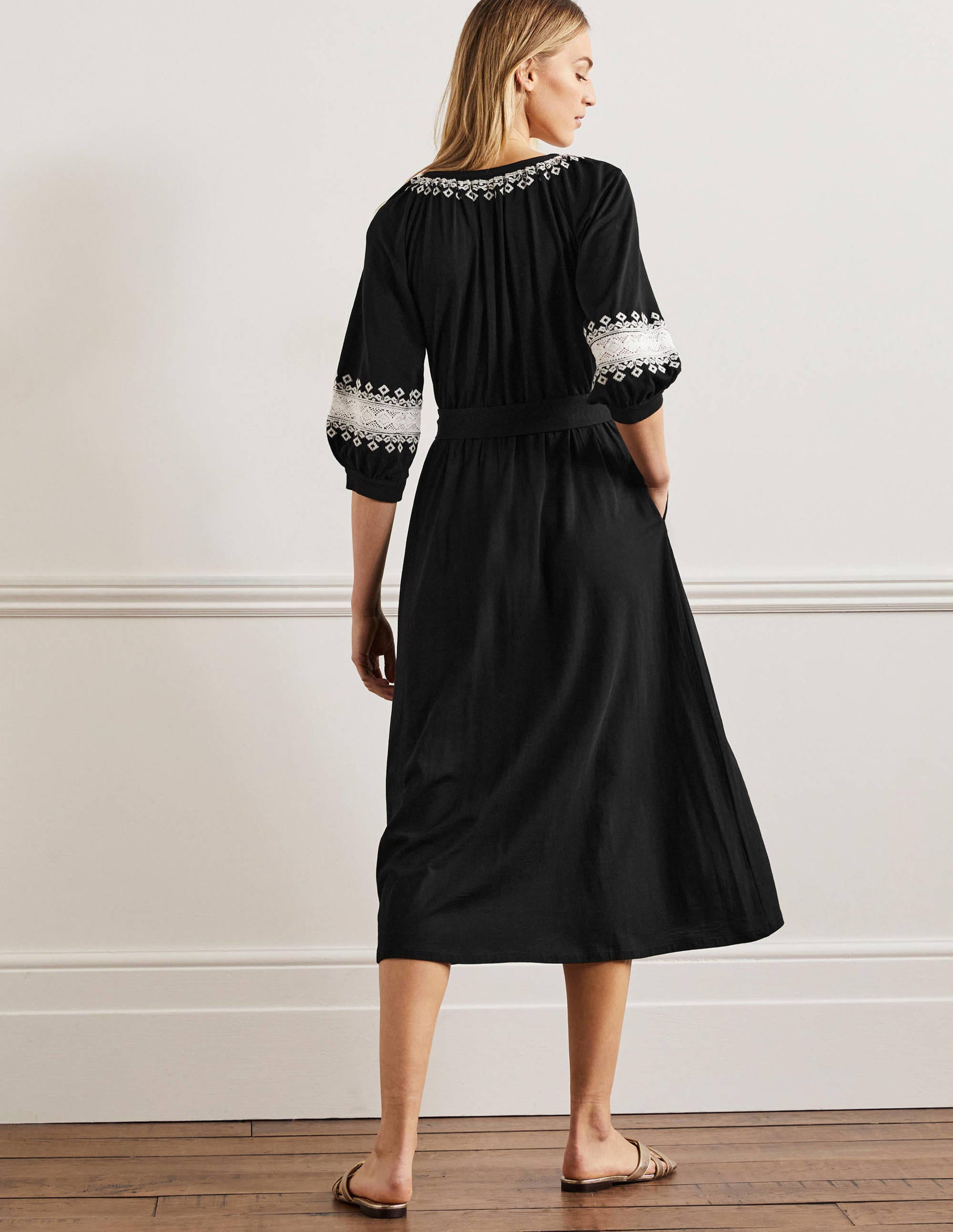 Crochet Trim Jersey Midi Dress-Black - Image 3