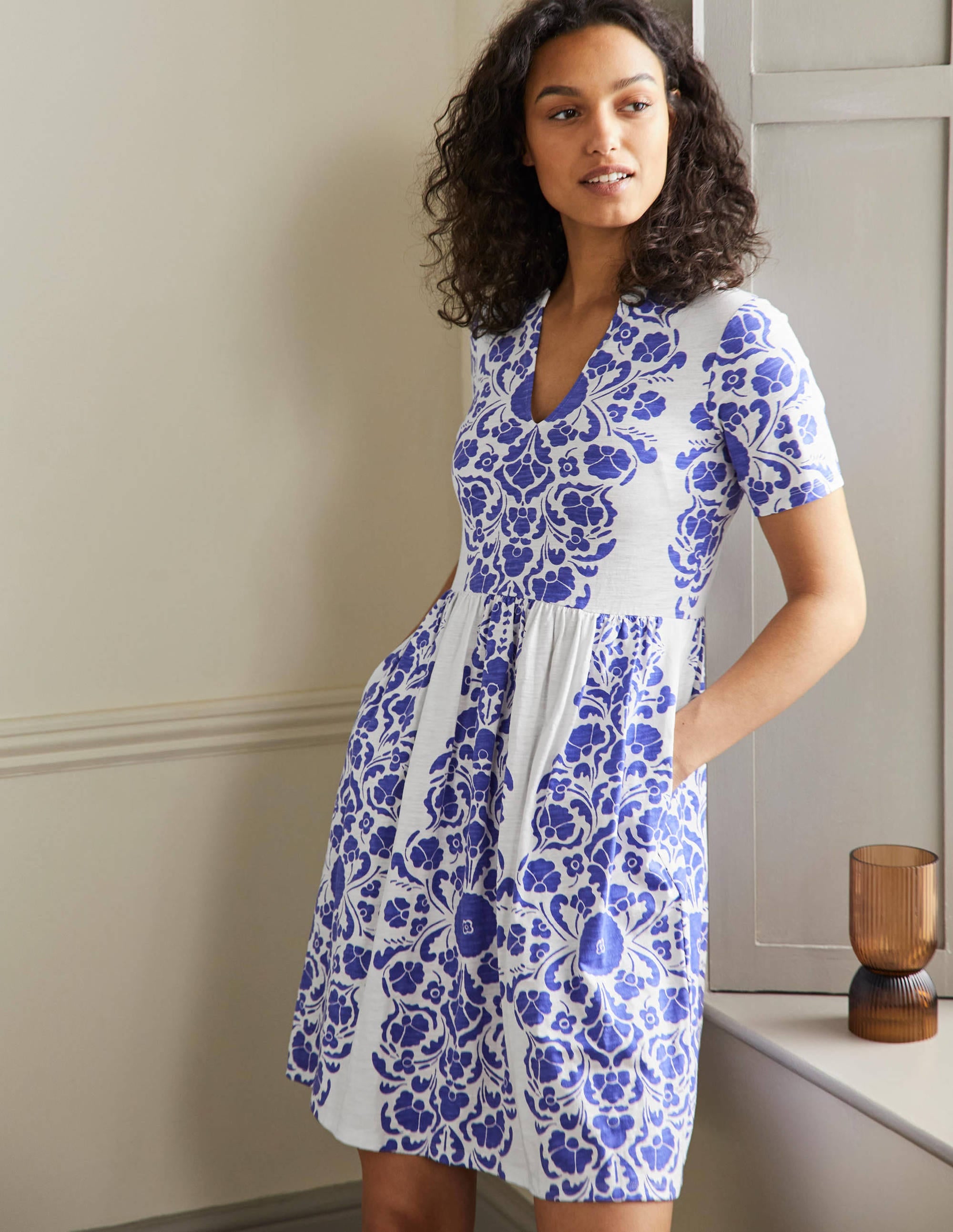 Easy Notch Neck Jersey Dress-Bluebell, Passion Bloom - Image 4