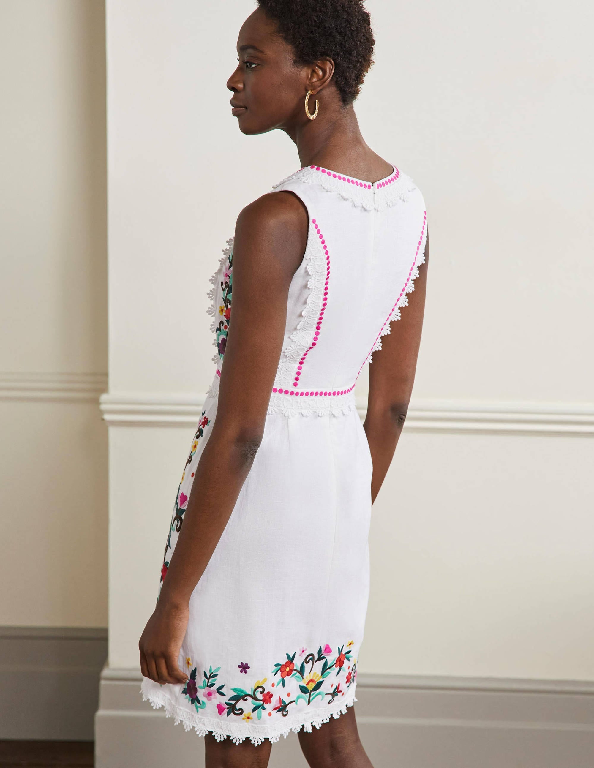 Connie Embroidered Linen Dress-White - Image 3