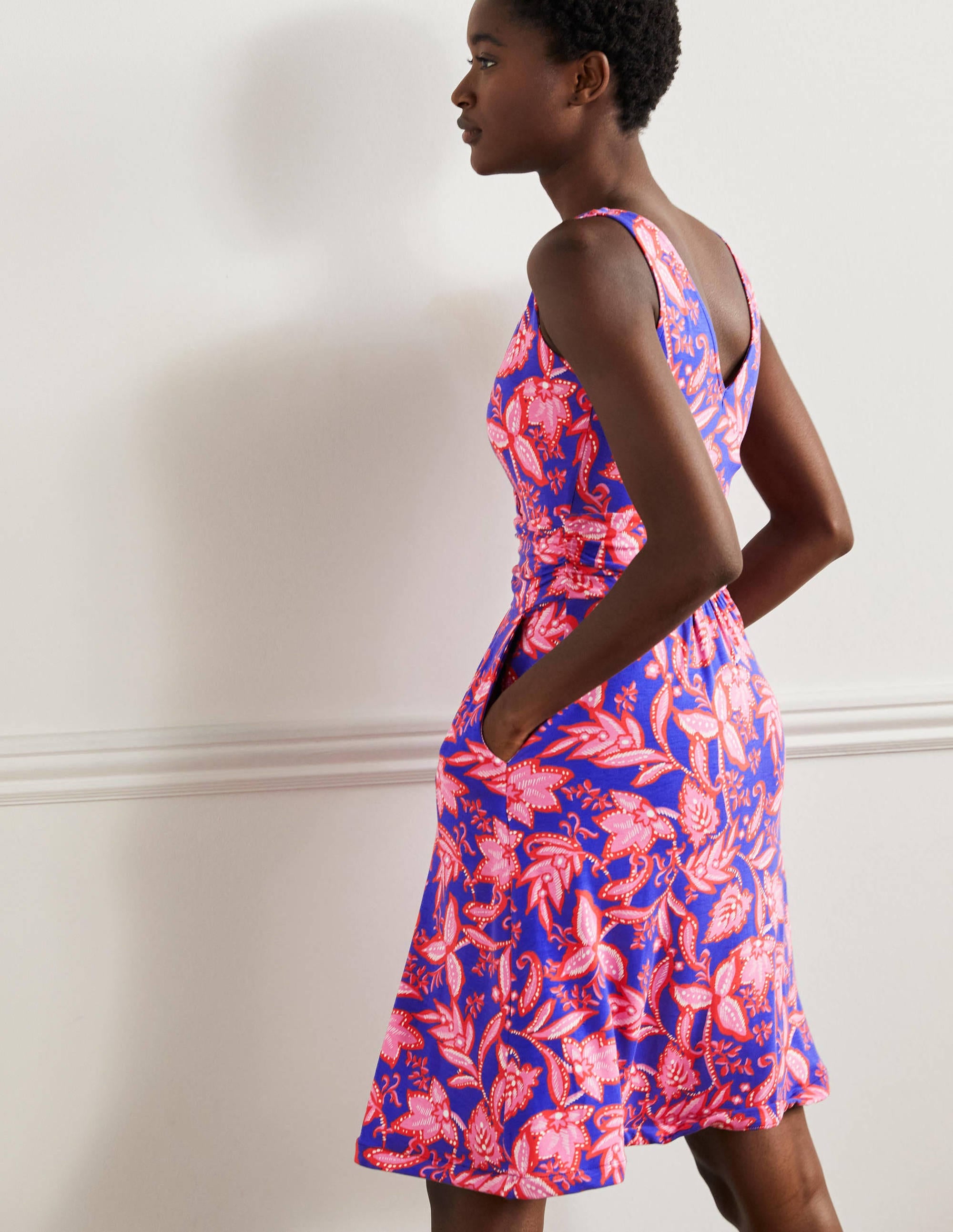 Effie V-Neck Jersey Dress-Strawberry Daiquiri Wild Flora - Image 4