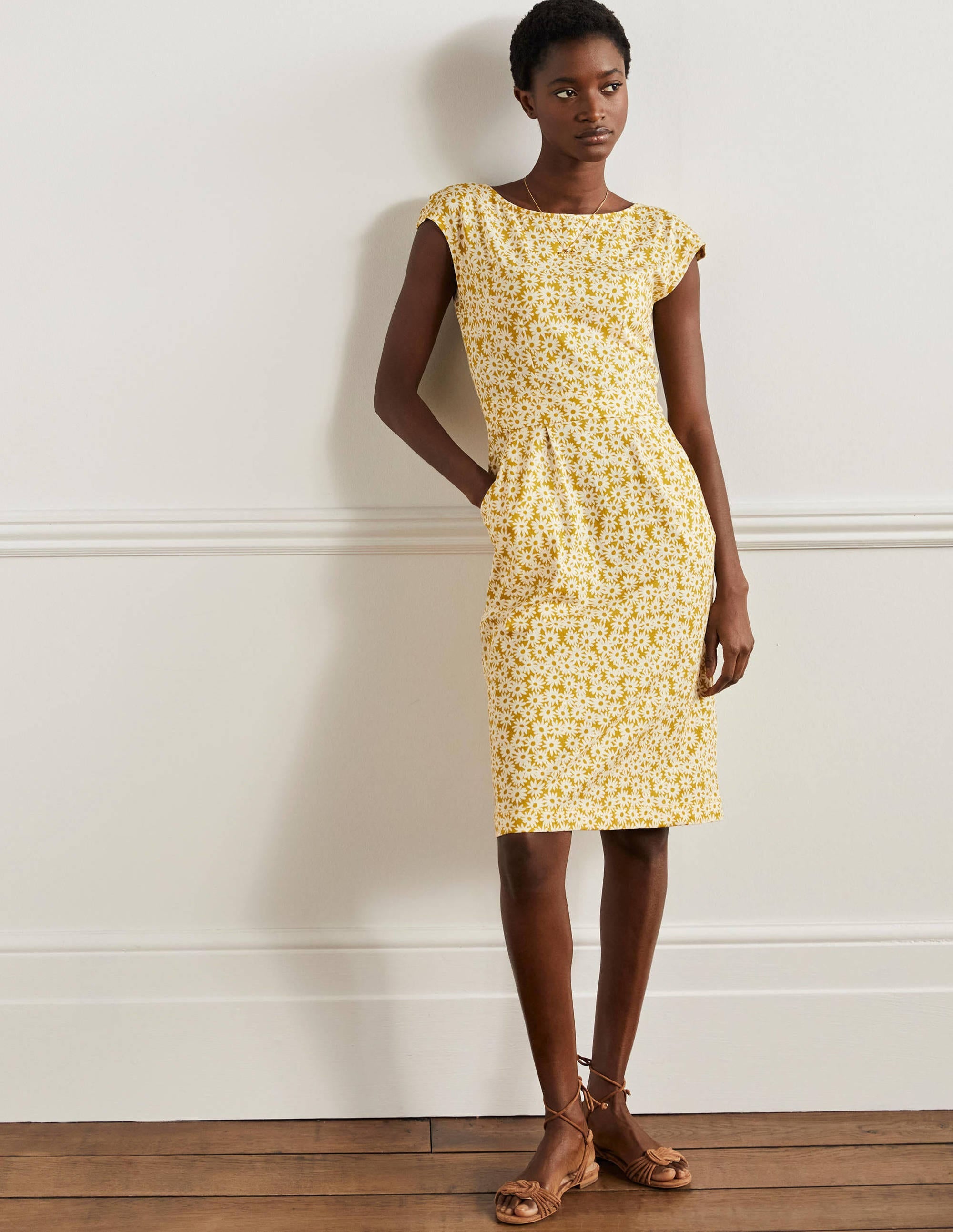 Florrie Jersey Dress-Olive Oil, Daisy Floral - Image 1