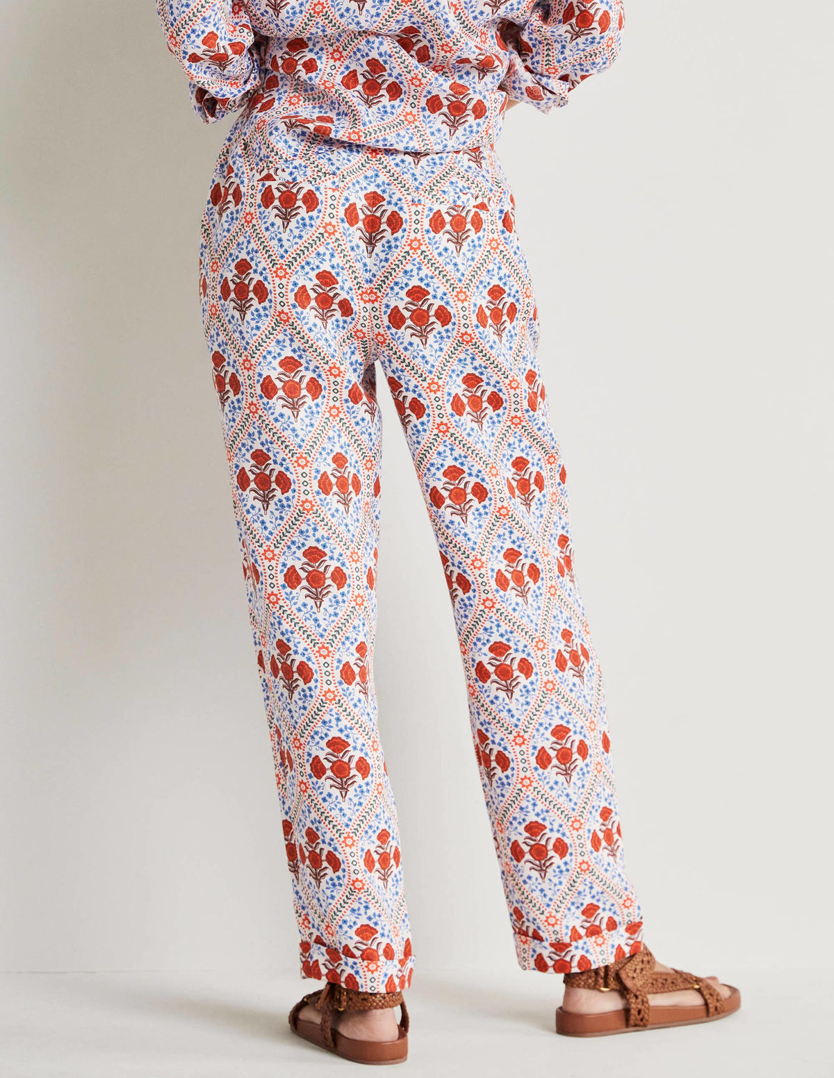 Pleated Turn Up Linen Pants-Ivory, Poppy Bloom - Image 3