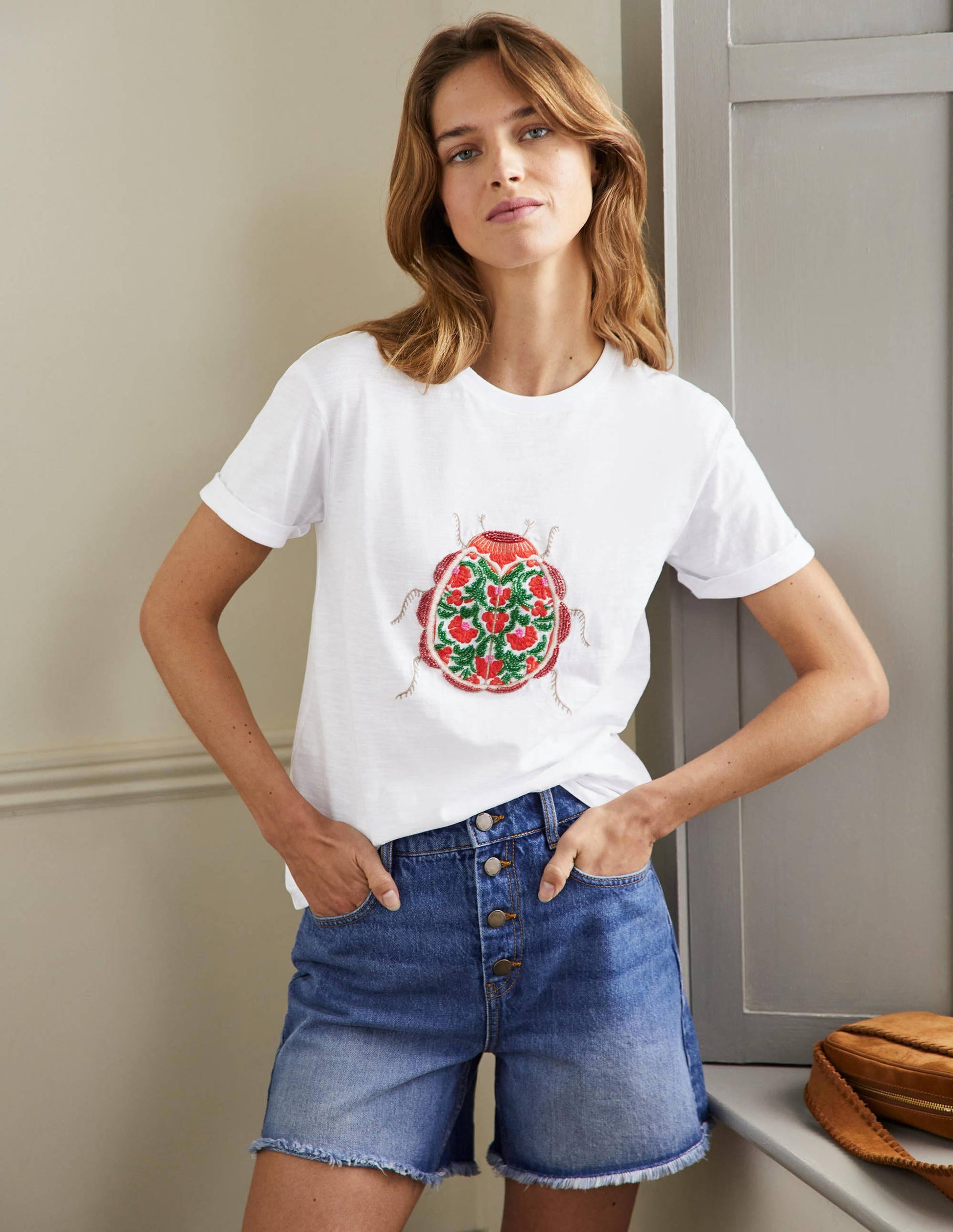 Turn Up Cuff Cotton T-shirt-White, Beetle-1