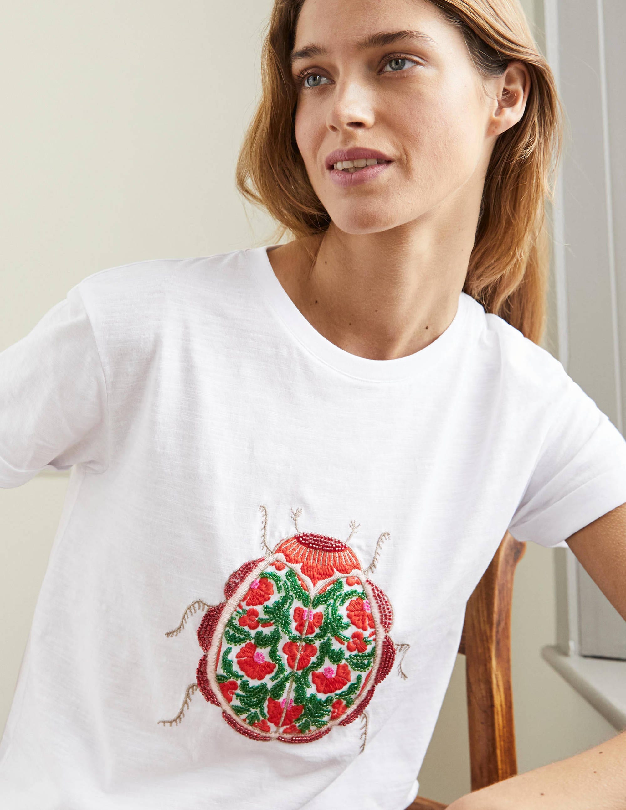 Turn Up Cuff Cotton T-shirt-White, Beetle - Image 4