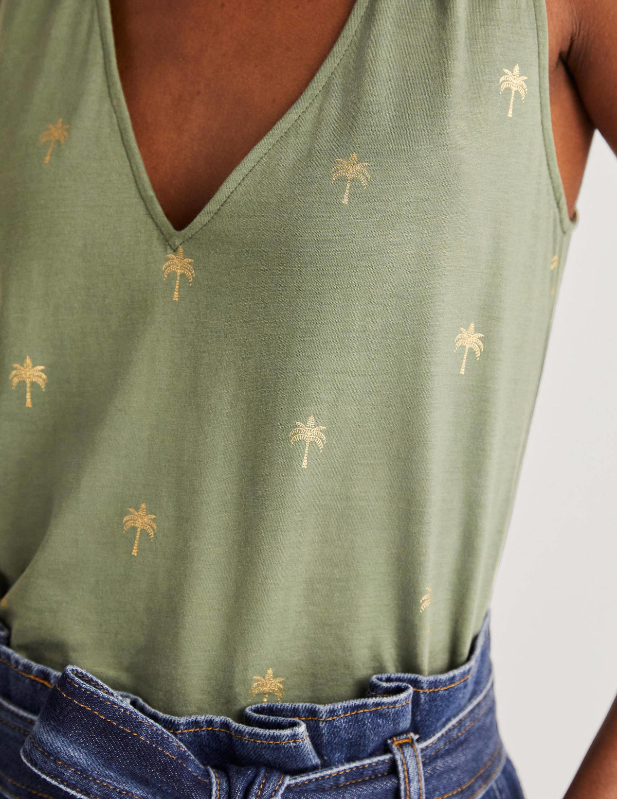 V-Neck Twist Back Jersey Top-Alder and Gold, Paradise Palm-2