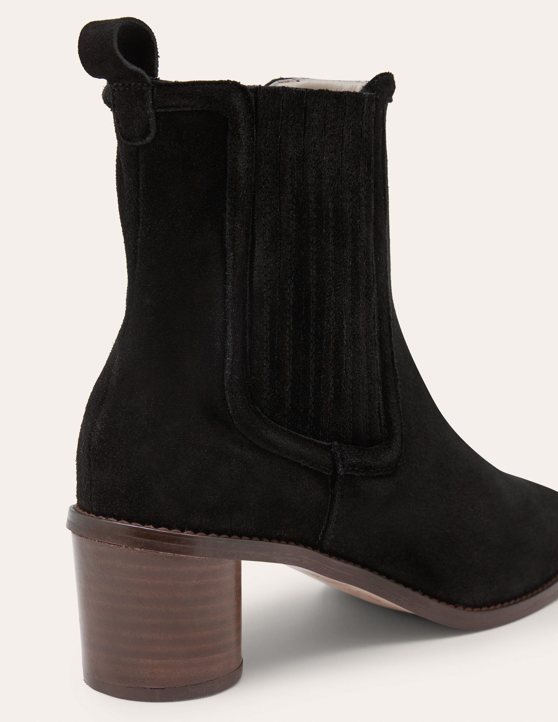 Round Heel Suede Chelsea Boots-Black-4
