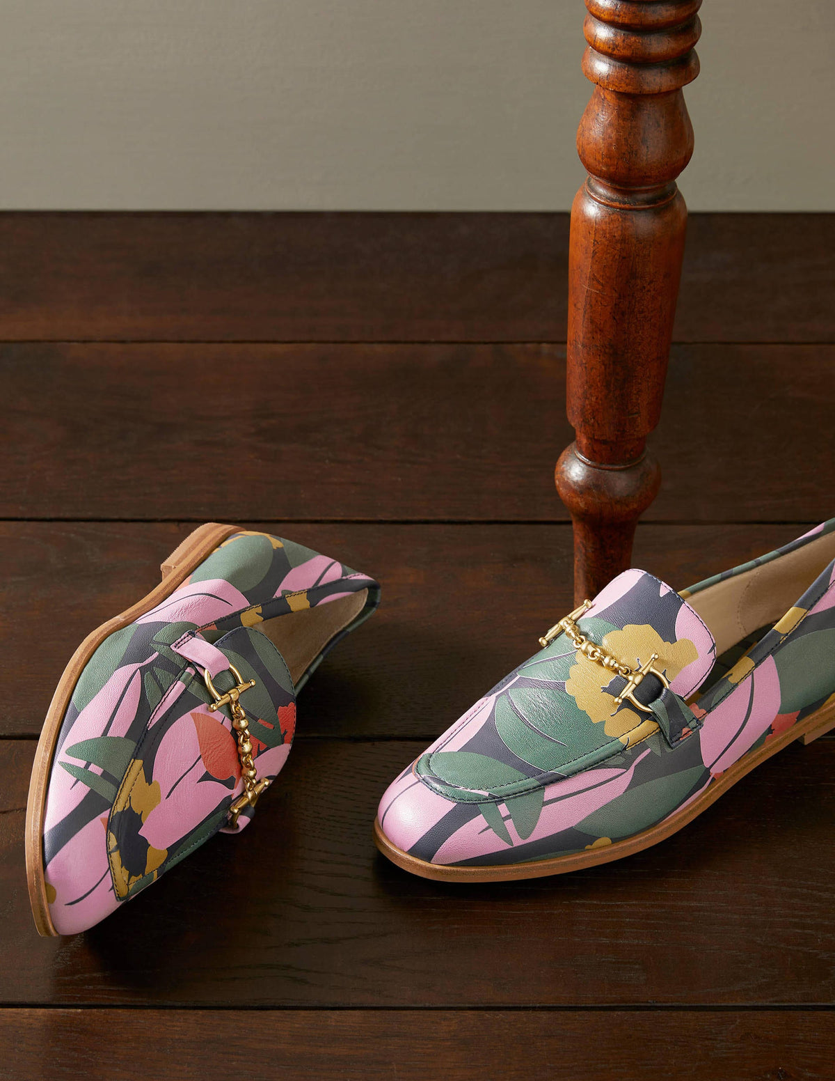 Snaffle Detail Leather Loafers-Navy, Abstract Bloom-1