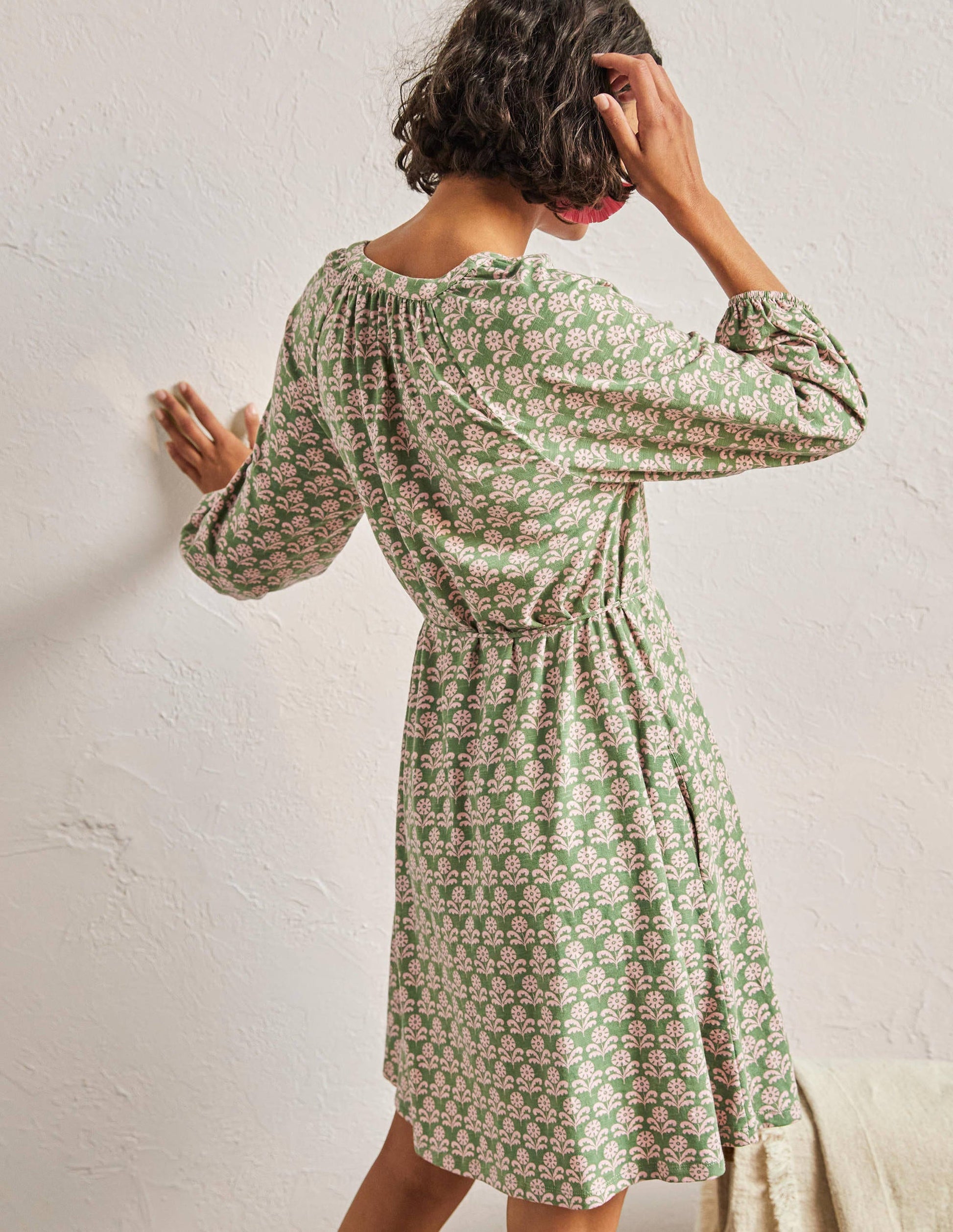 Notch Neck Jersey Mini Dress-English Ivy, Leaf Geo-3
