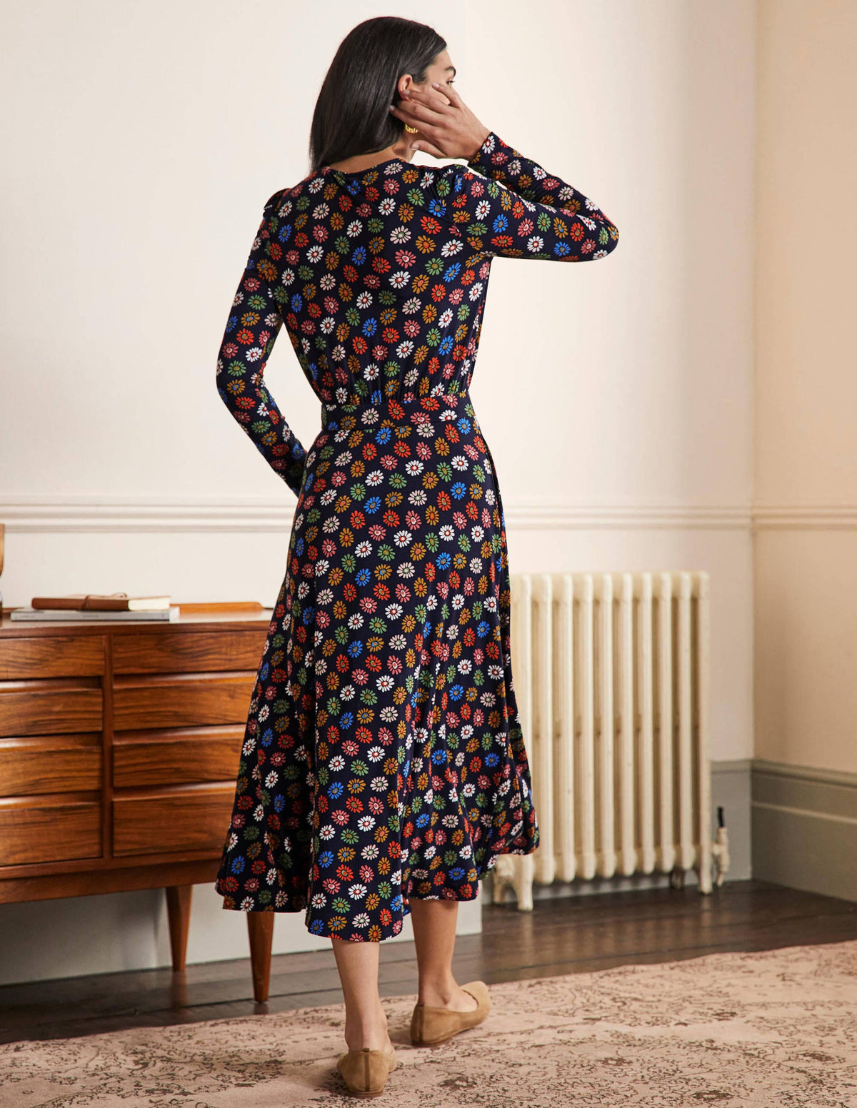 Puff Sleeve Jersey Midi Dress-French Navy, Rainbow Daisies - Image 3