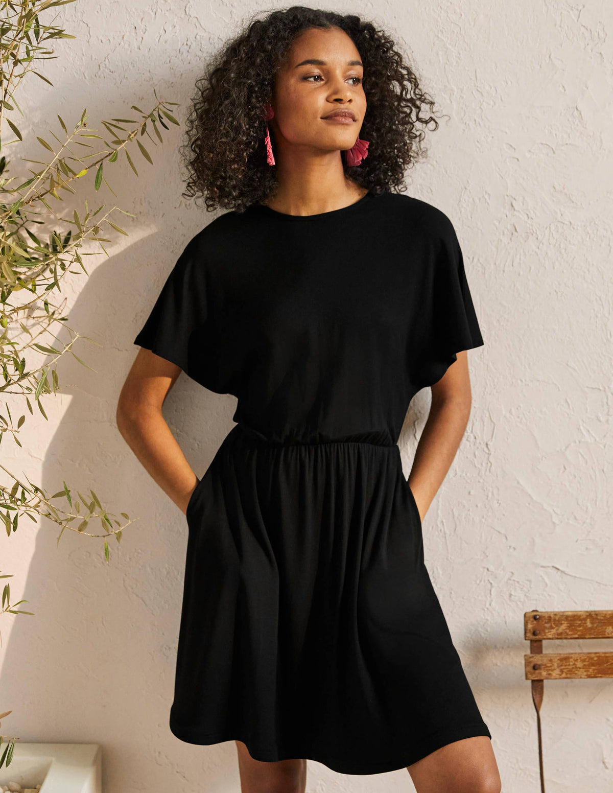 Flutter Sleeve Jersey Dress-Black - Image 1